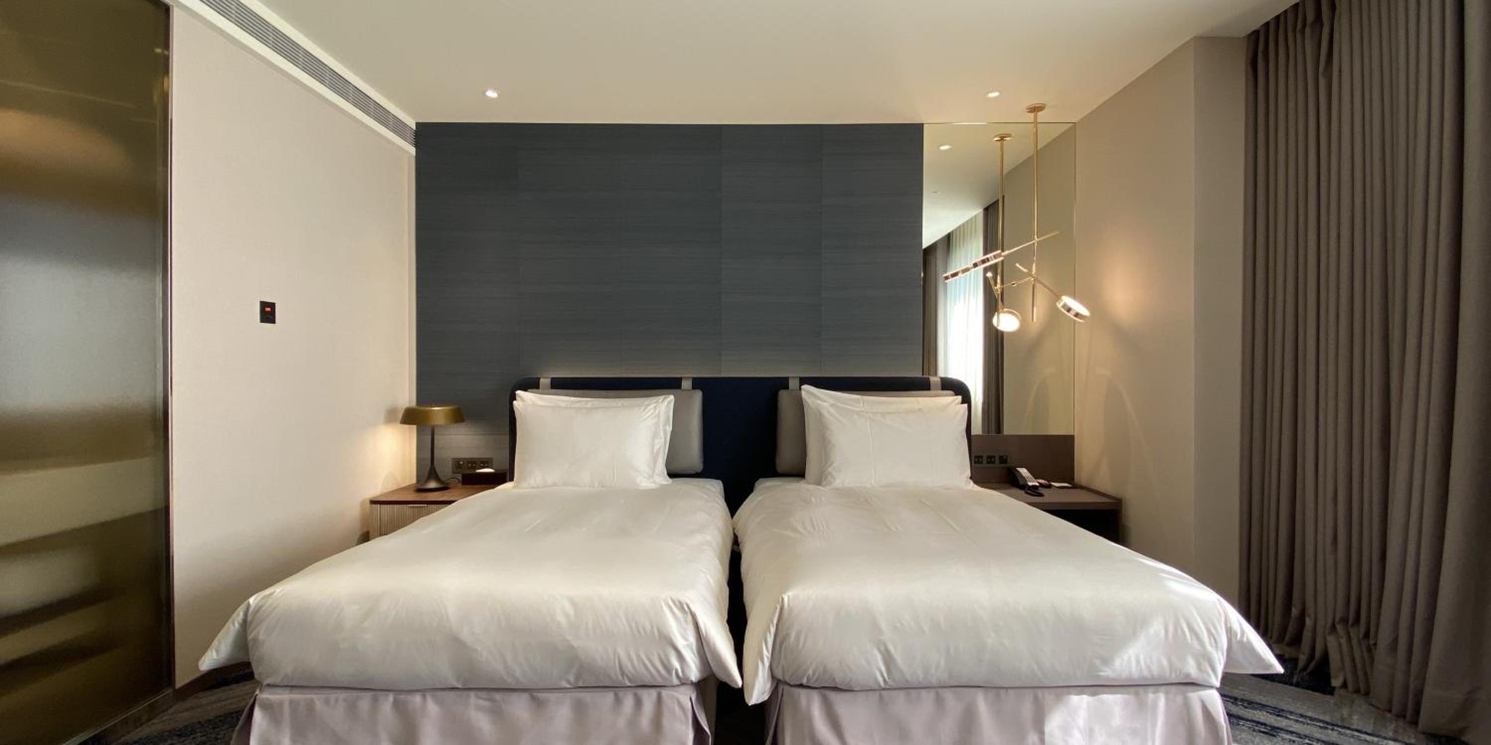 Deluxe Twin Room photo 3