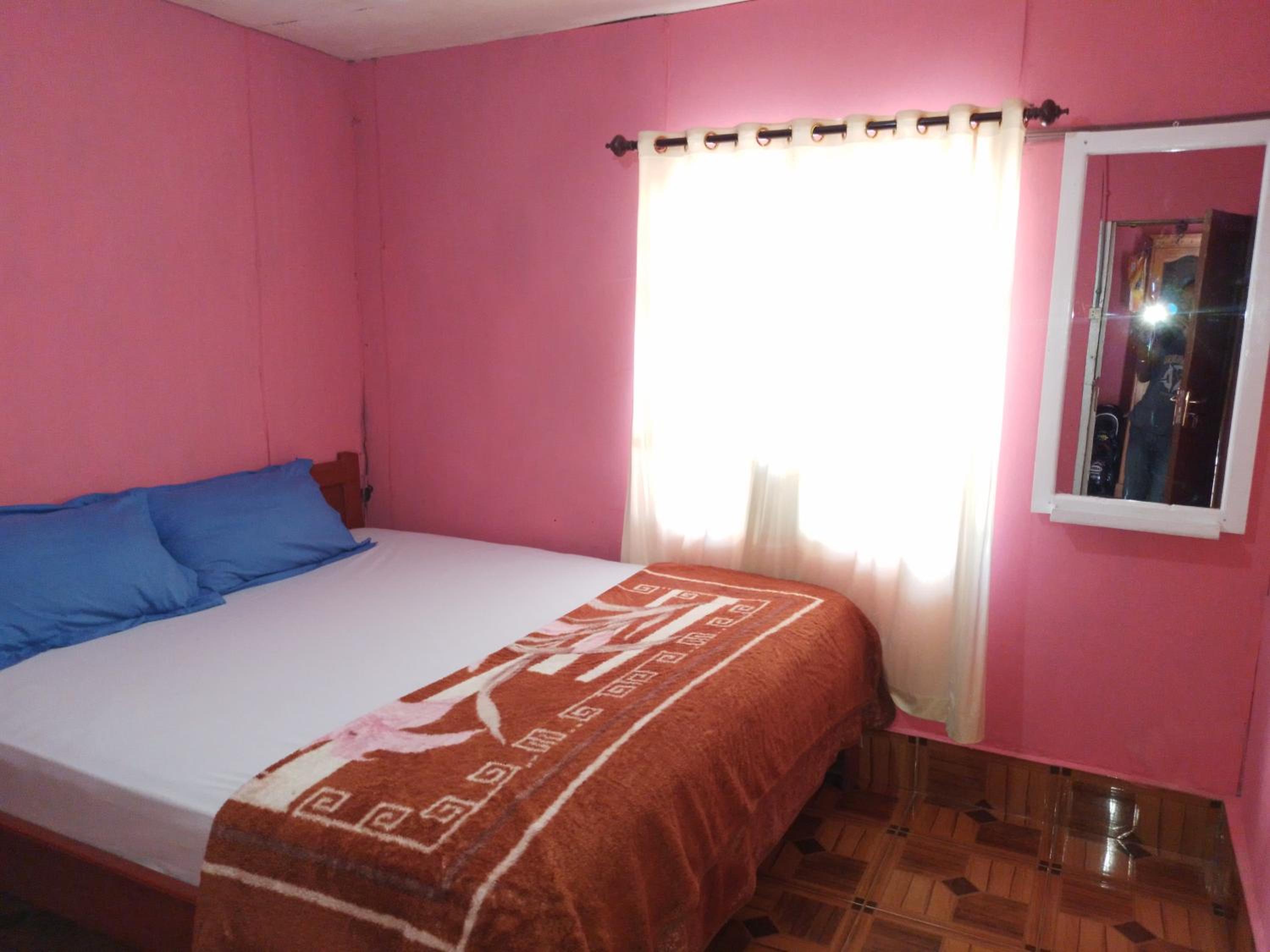 Double Room with Private Bathroom photo 2