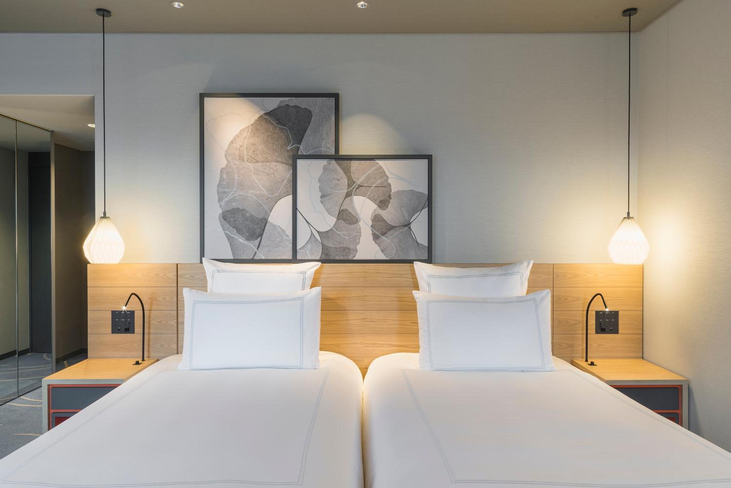 Swiss Select Twin Room - Photo 4
