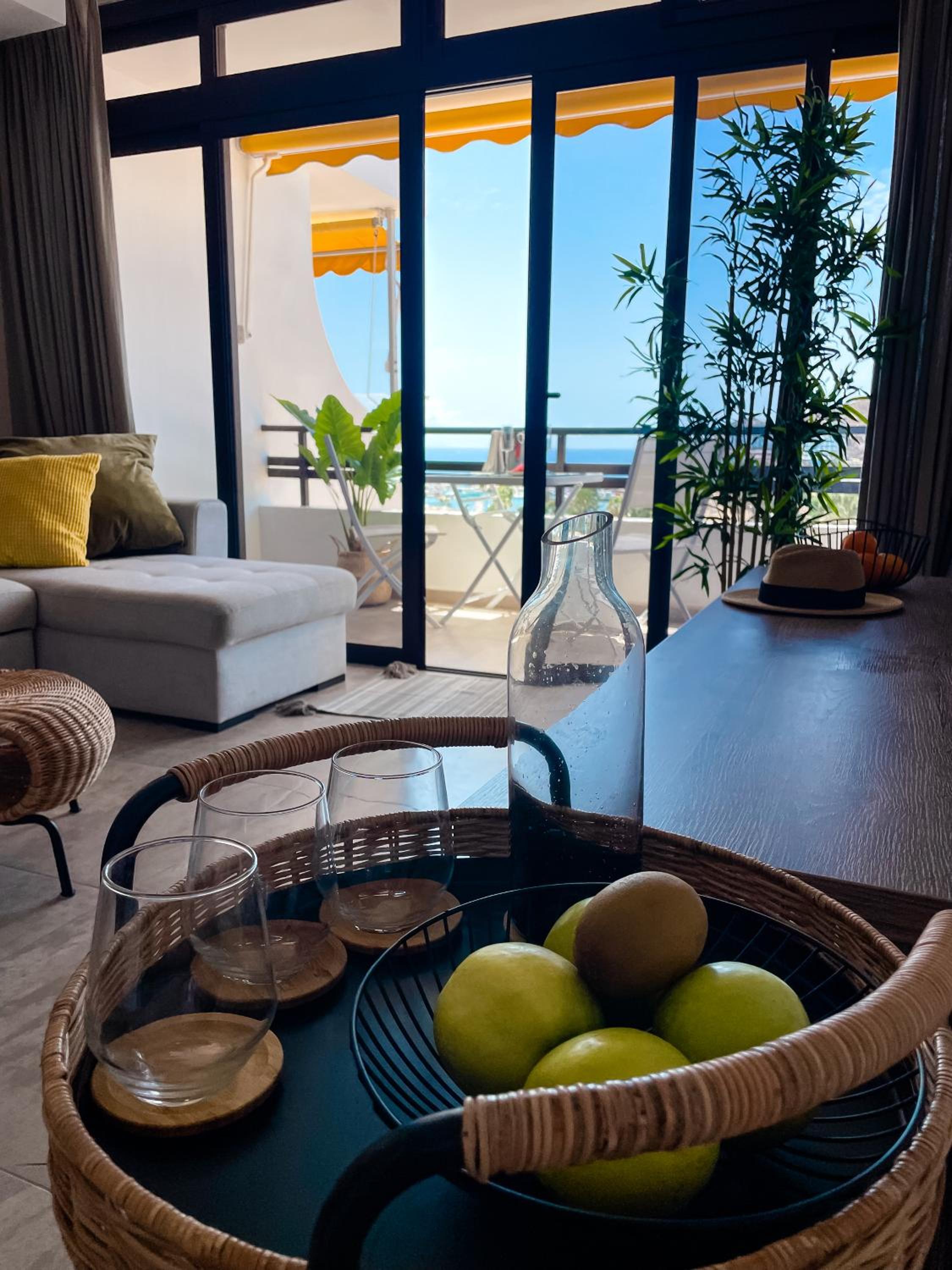 Apartment with Sea View photo 3