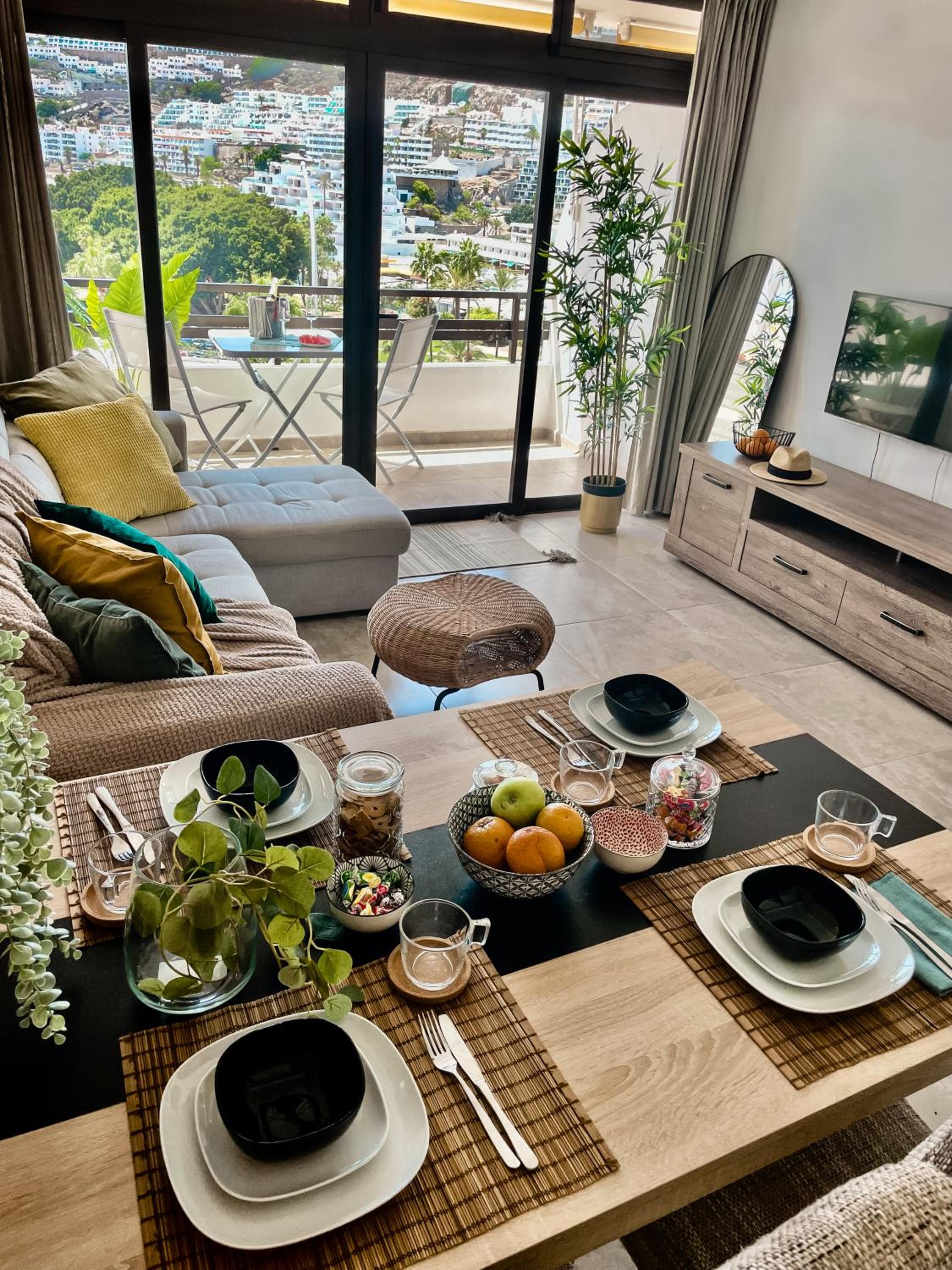 Apartment with Sea View photo 2