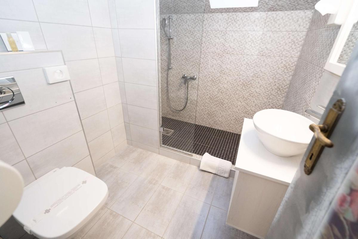 Triple Room with Garden View photo 3