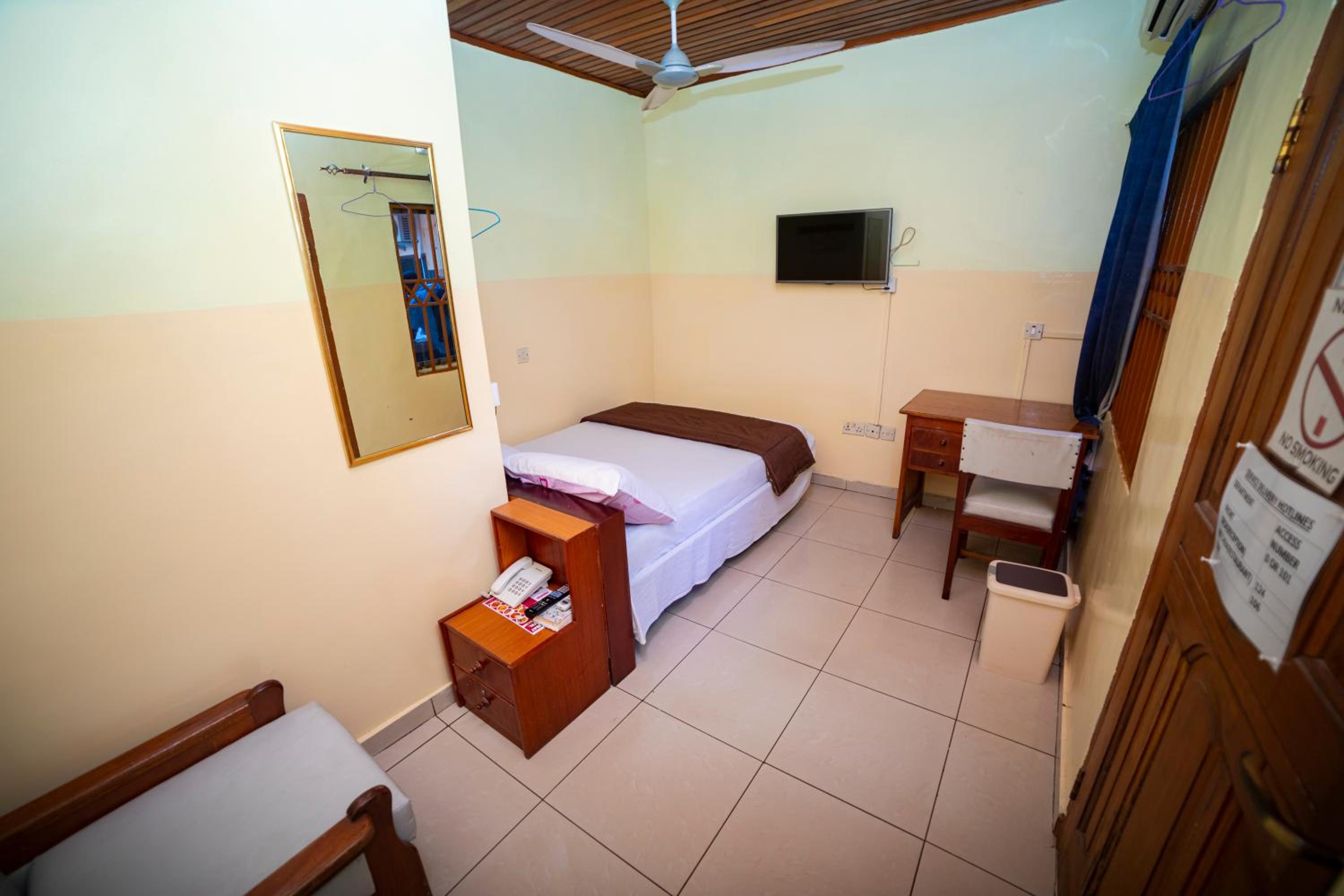 Standard Single Room
