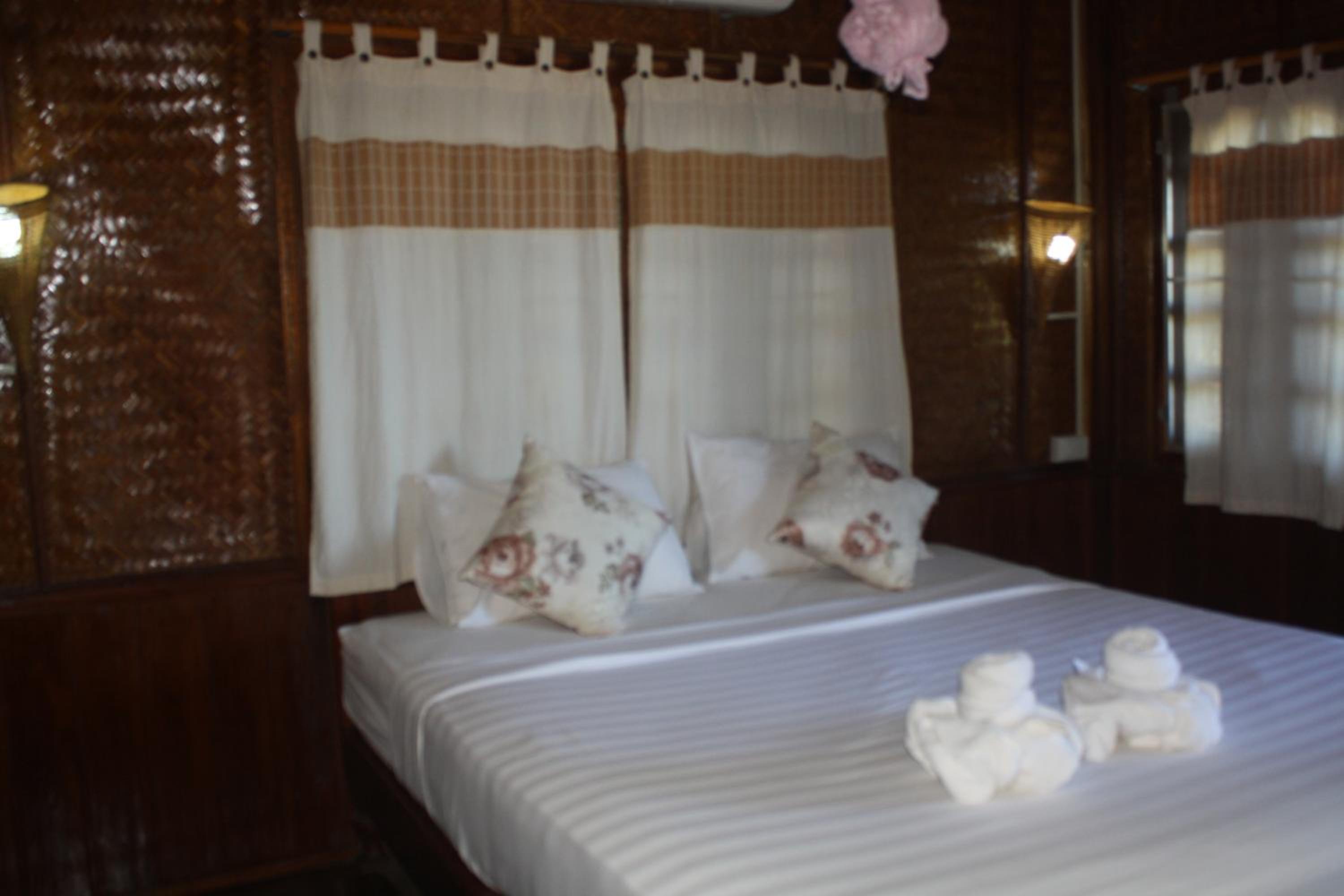 Standard Double or Twin Room with Garden View photo 1