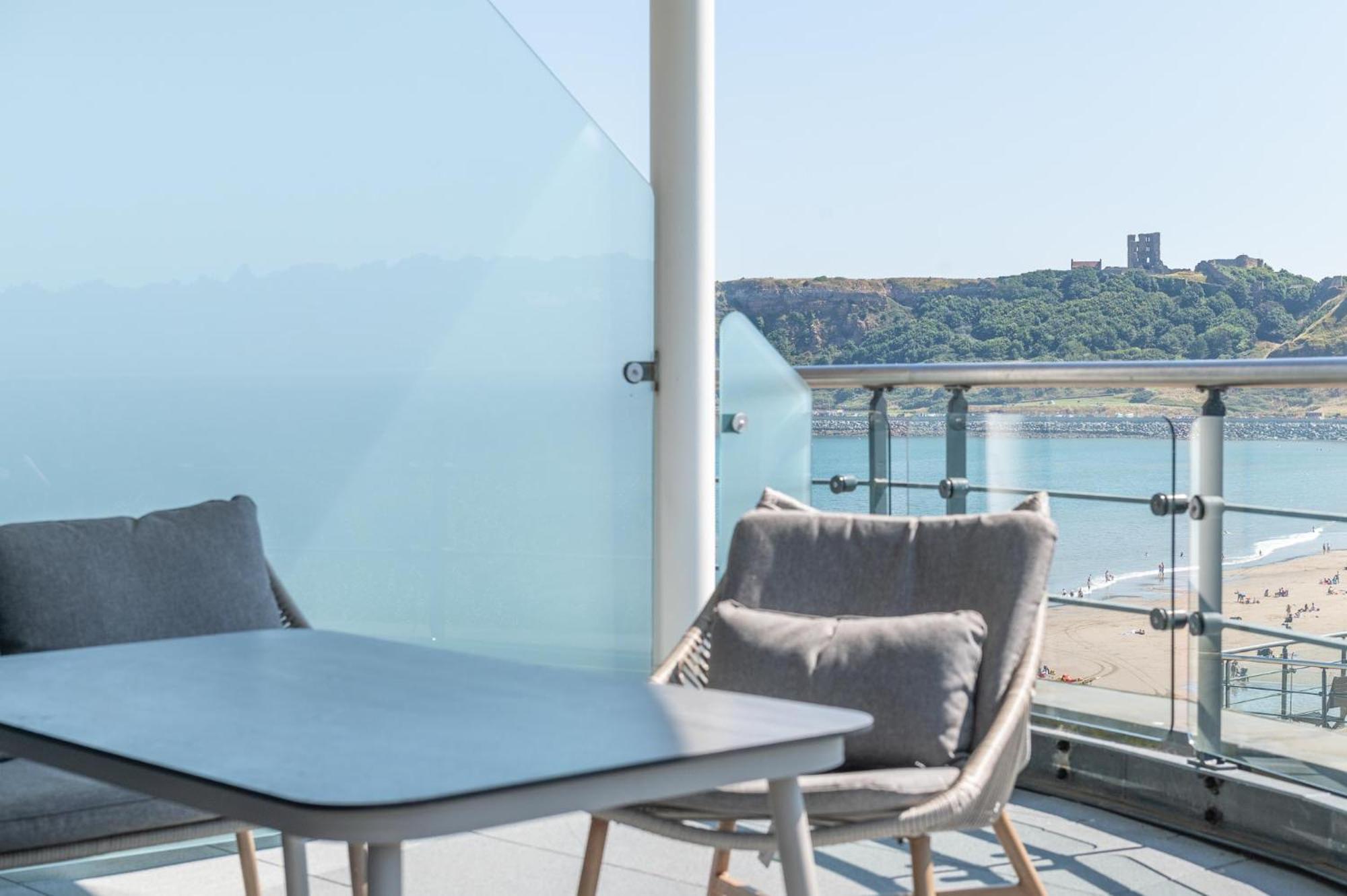 Two-Bedroom Peasholm Park Penthouse Apartment (Peasholm View) photo 2