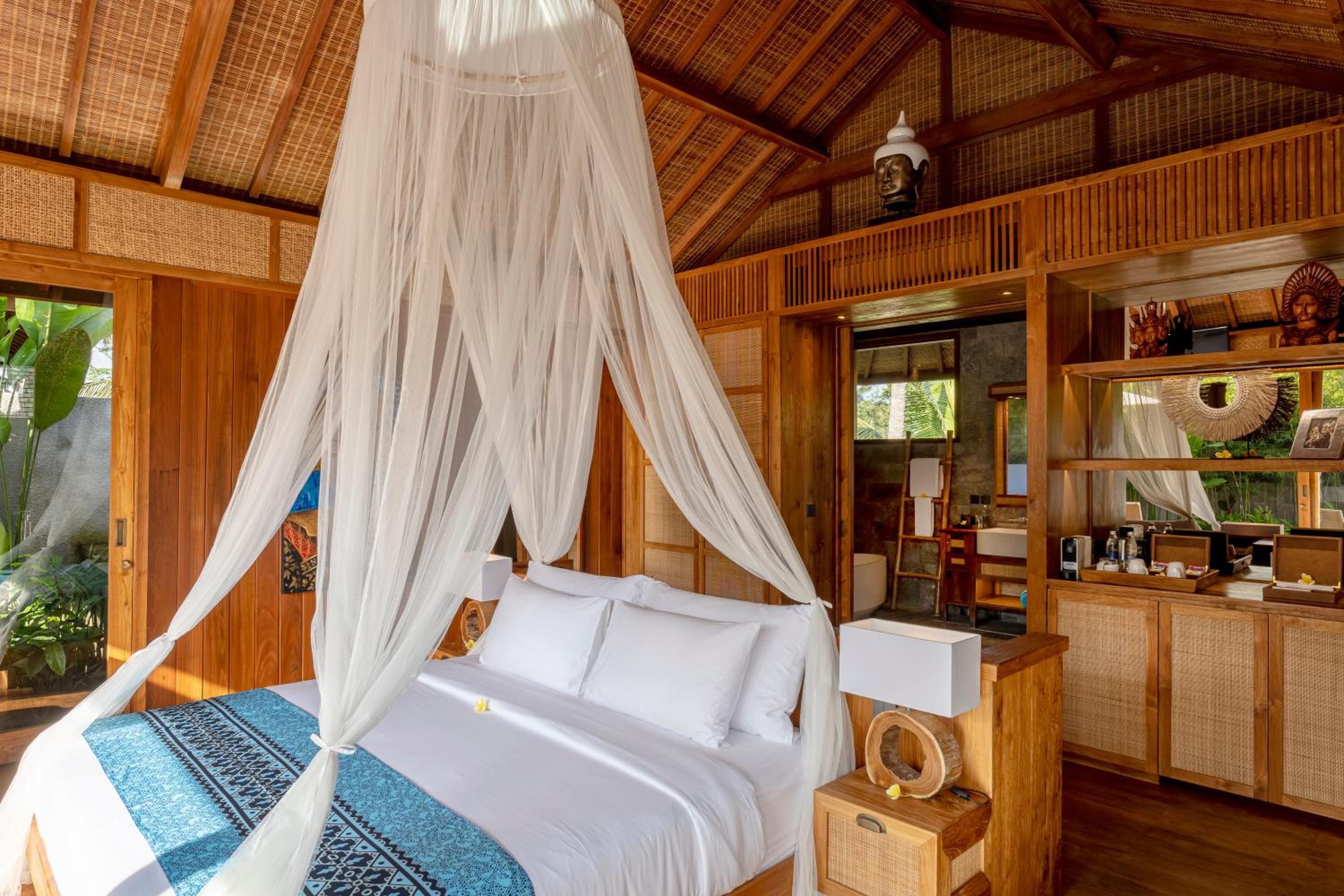 One-Bedroom Pool Villa With Free Daily Luxury Spa Treatment - Photo 11