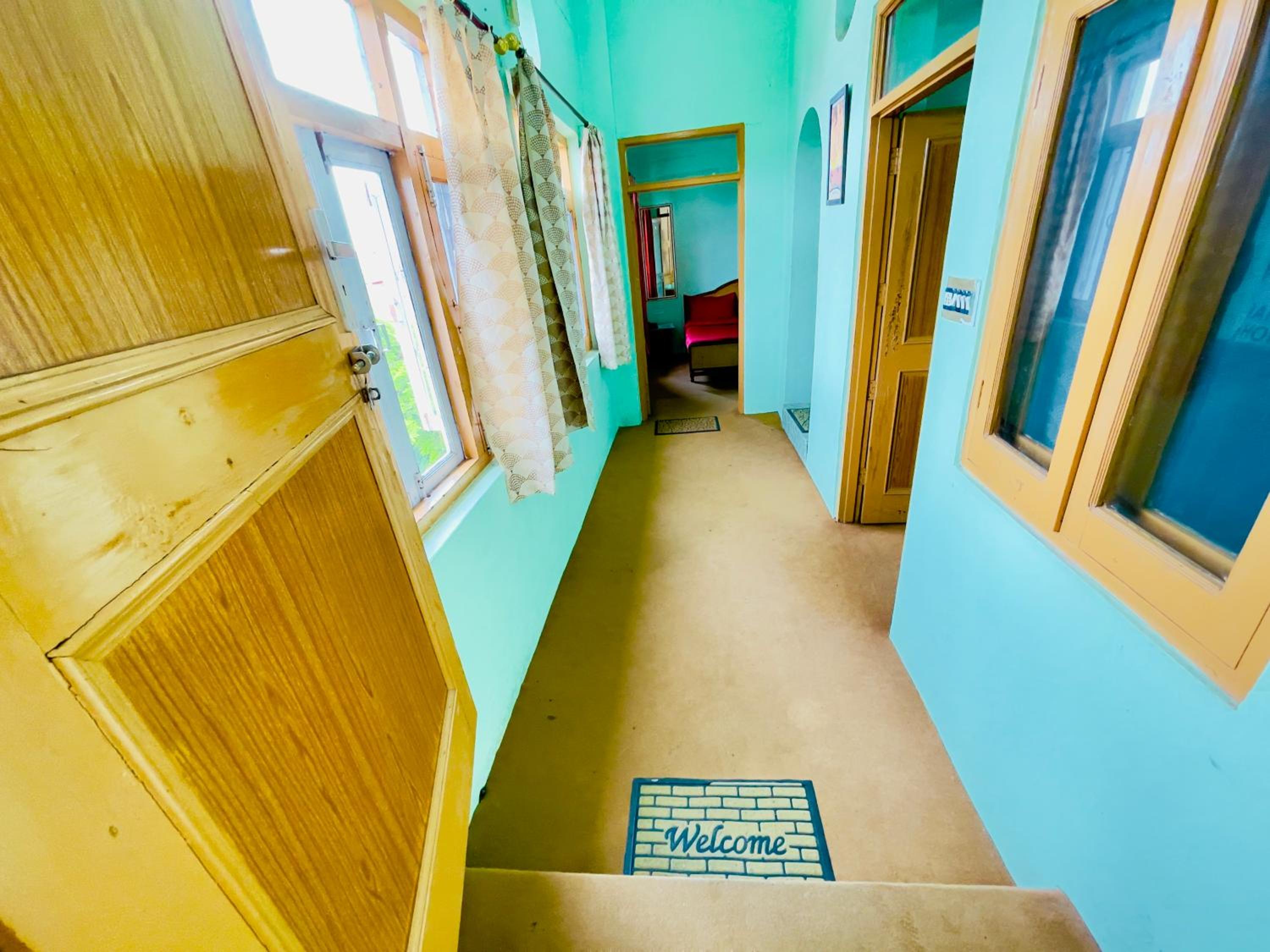 Standard Double Room with Shared Bathroom