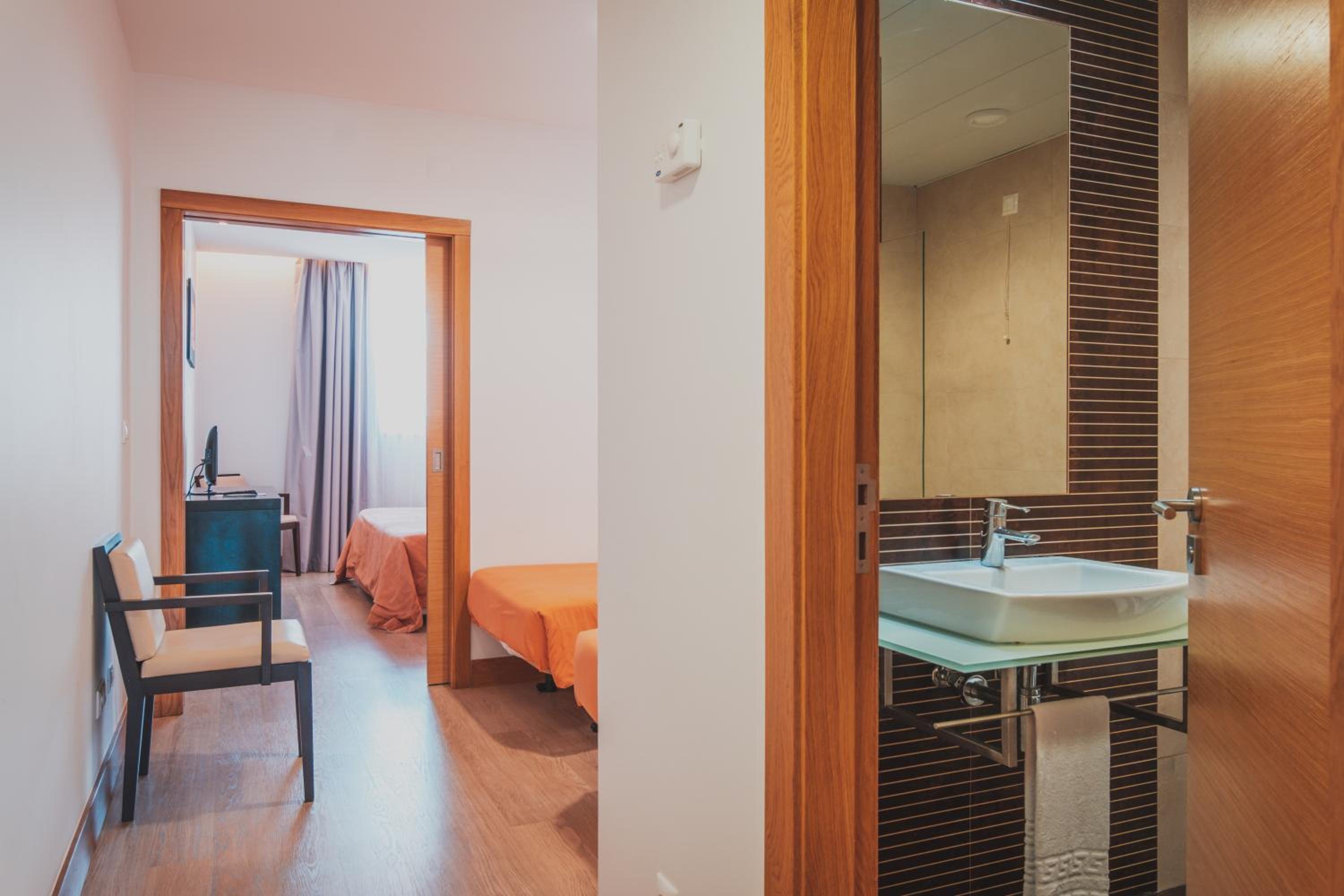 Junior Suite with Land View photo 3