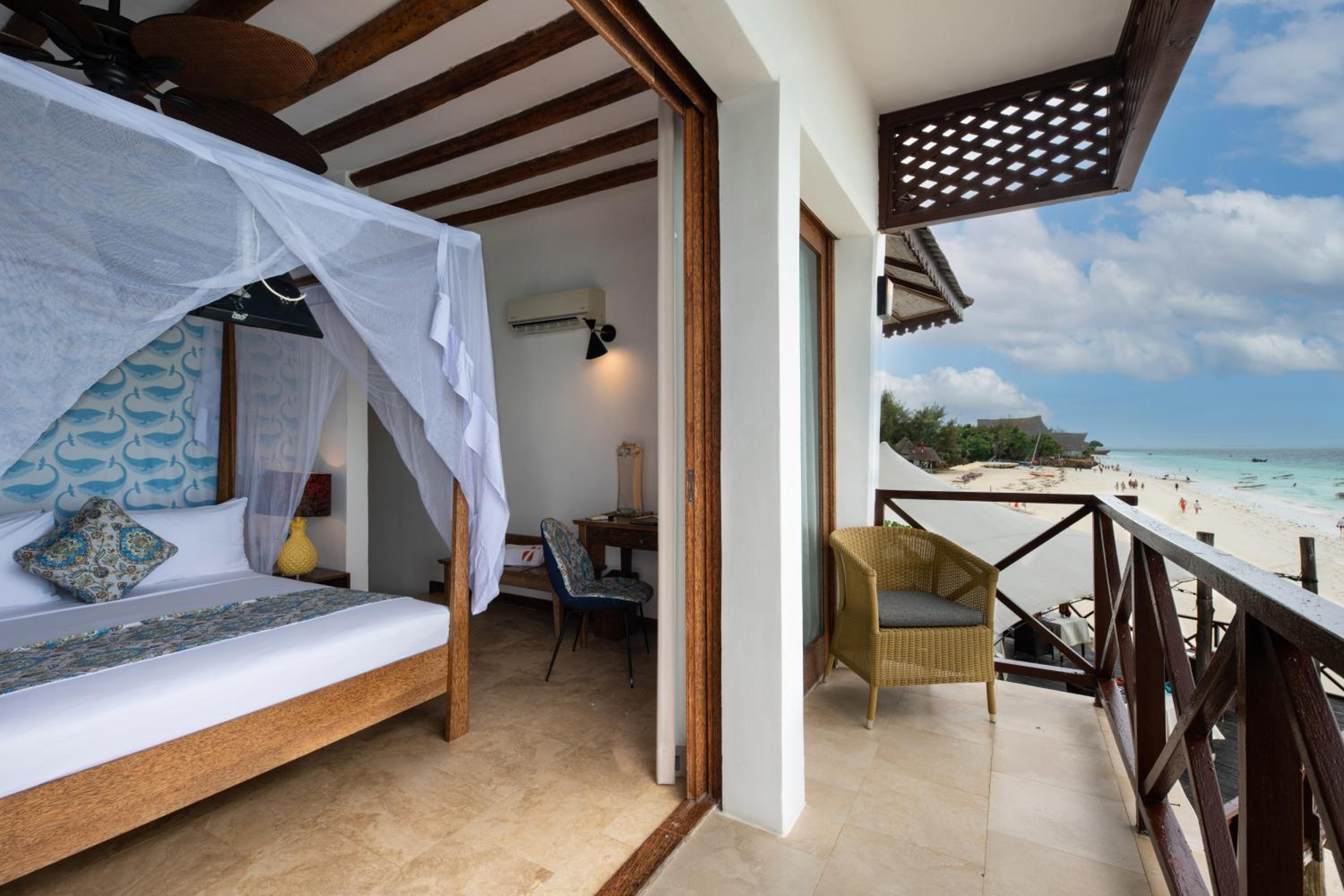 Z Hotel Oceanfront Cottage with Sea View
