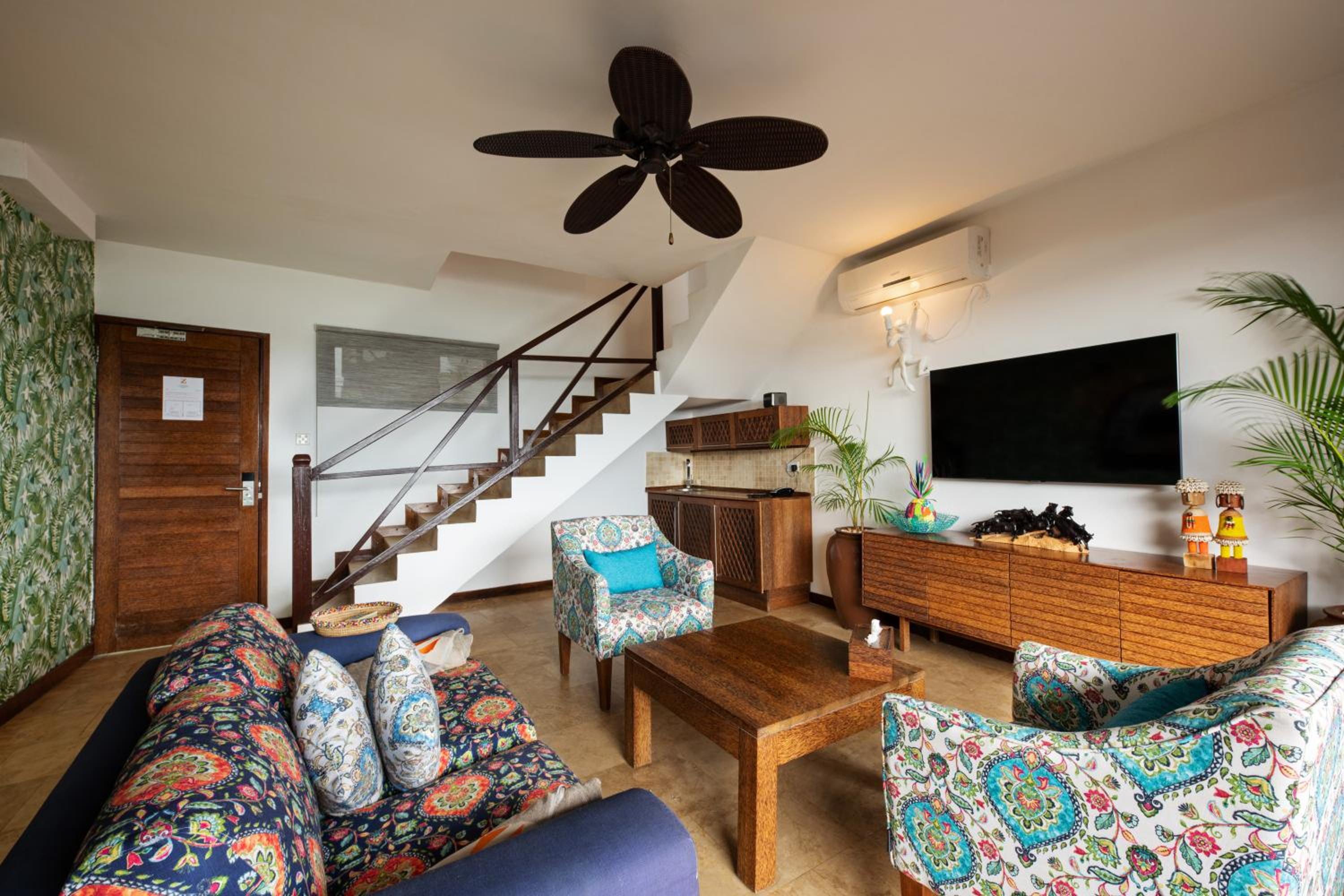 Z Hotel Oceanfront Cottage with Sea View