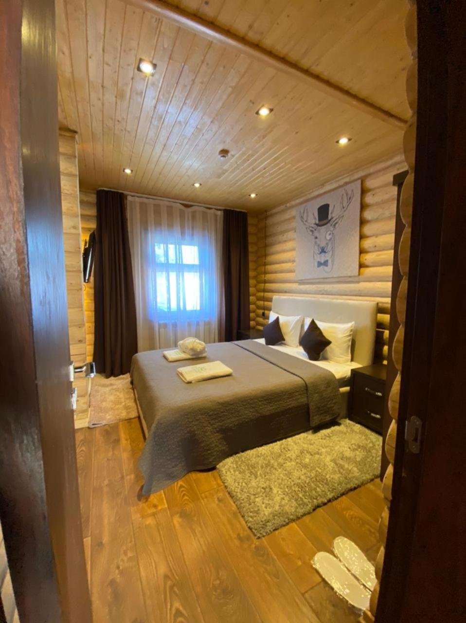 Family Room - Photo 1