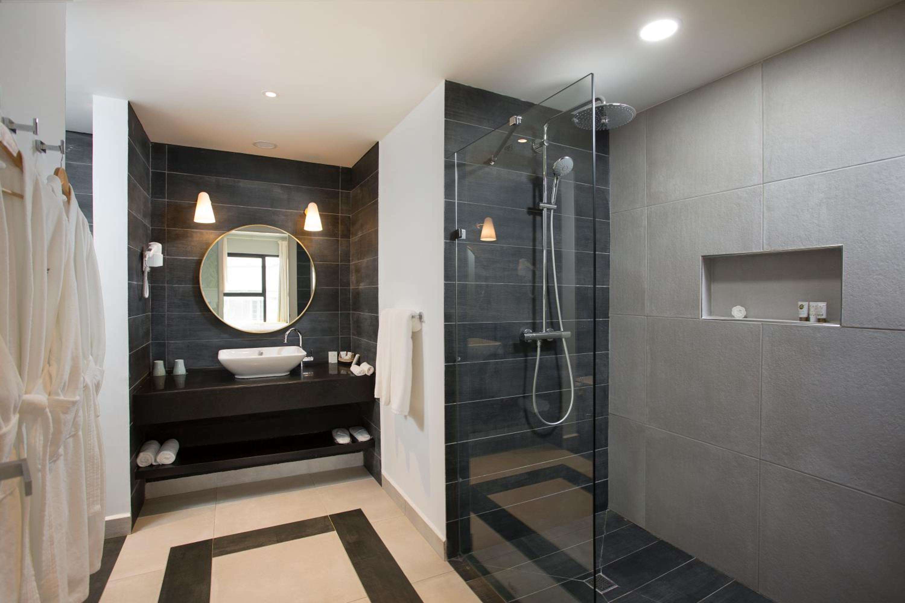 Superior Room - Photo 5
