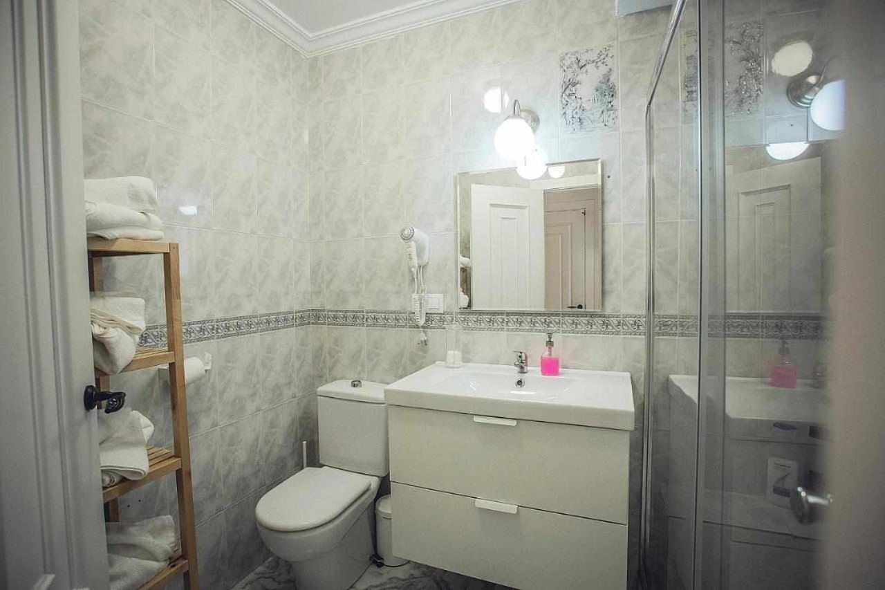 Three-Bedroom Apartment - Photo 2