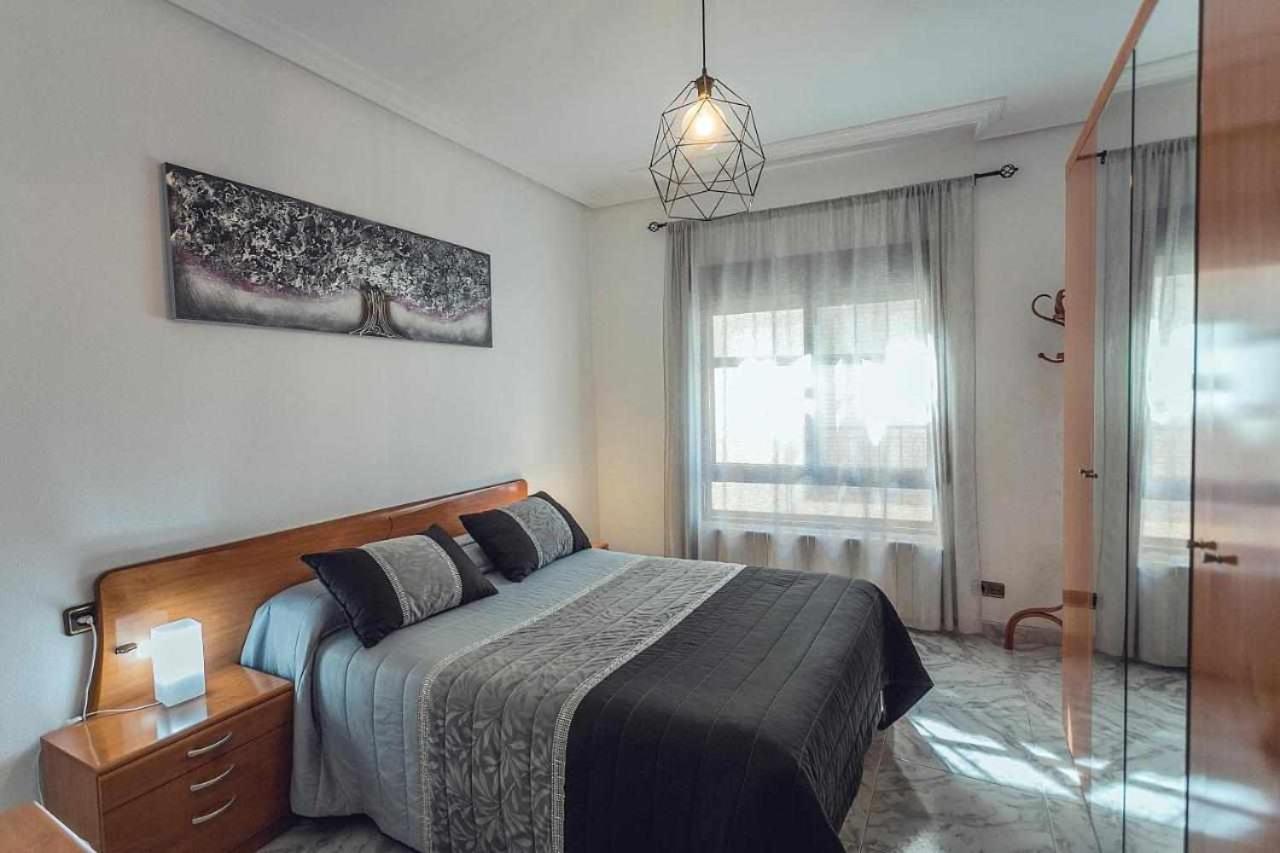 Three-Bedroom Apartment - Photo 3