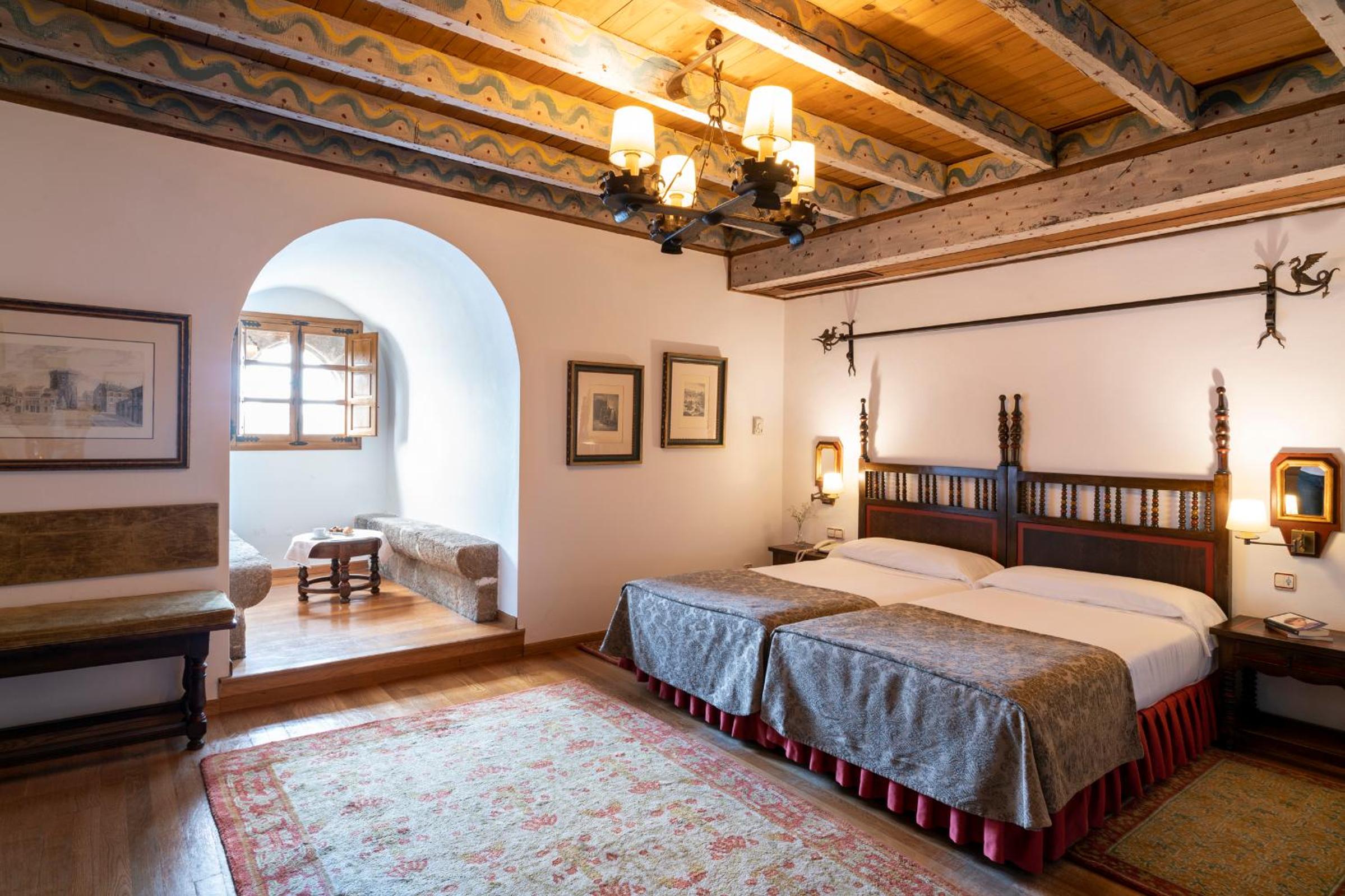 Junior Suite - Photo 12