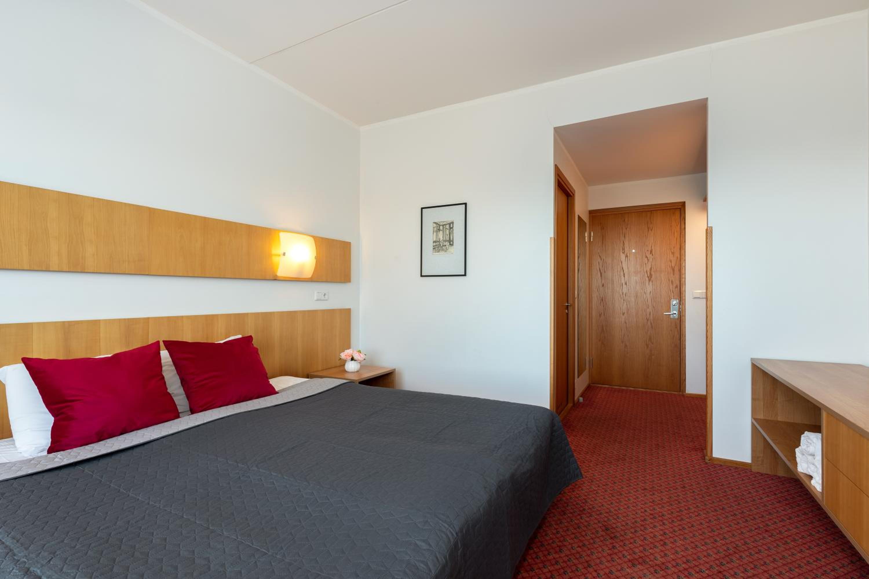 Double Room with Balcony photo 3