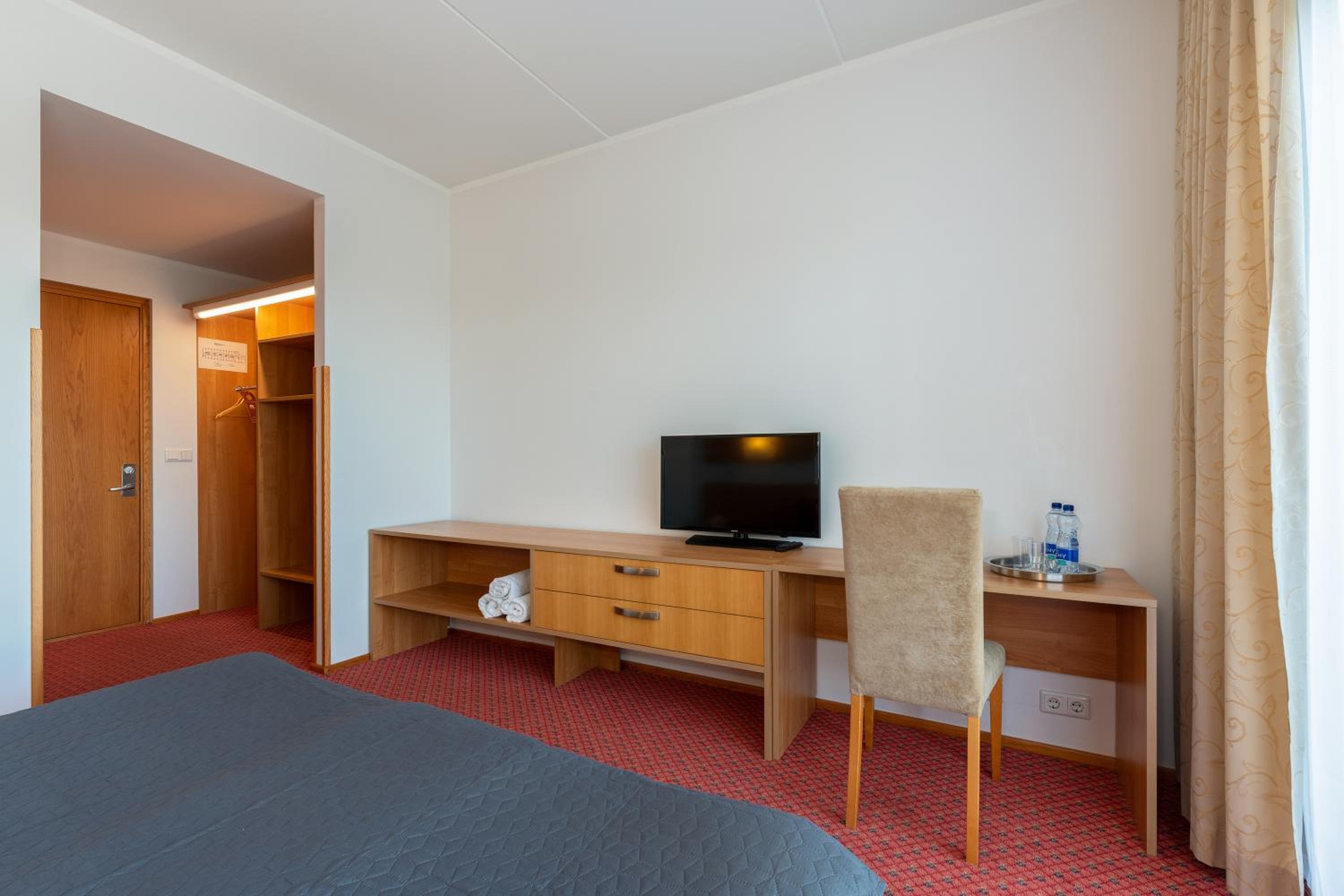 Double Room with Balcony photo 2