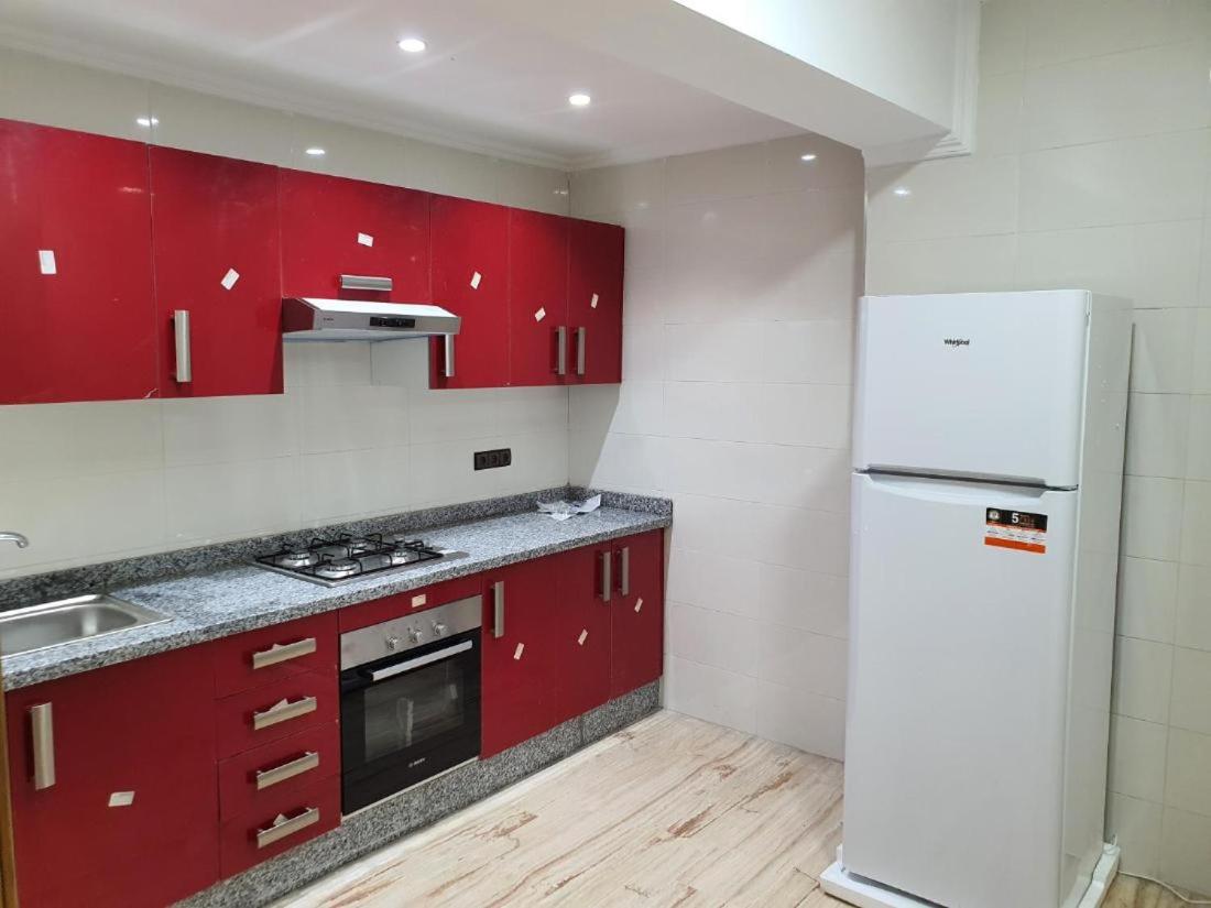 Apartment - Photo 32