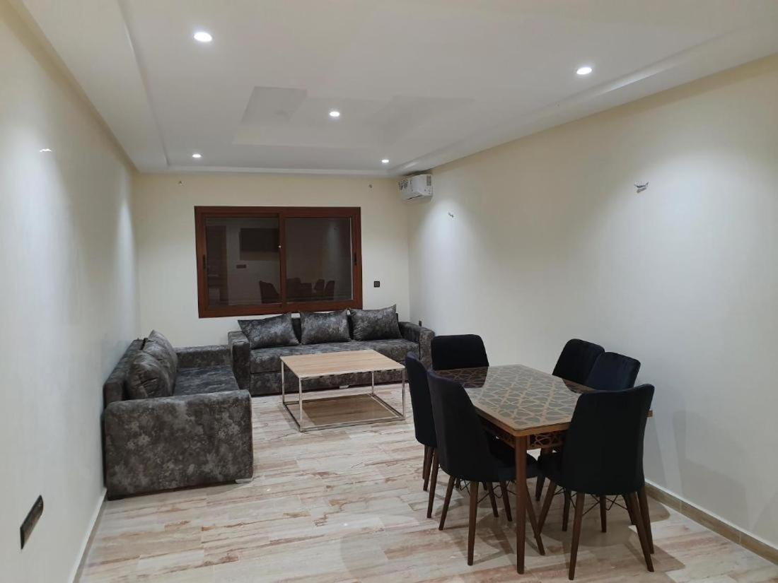 Apartment - Photo 40