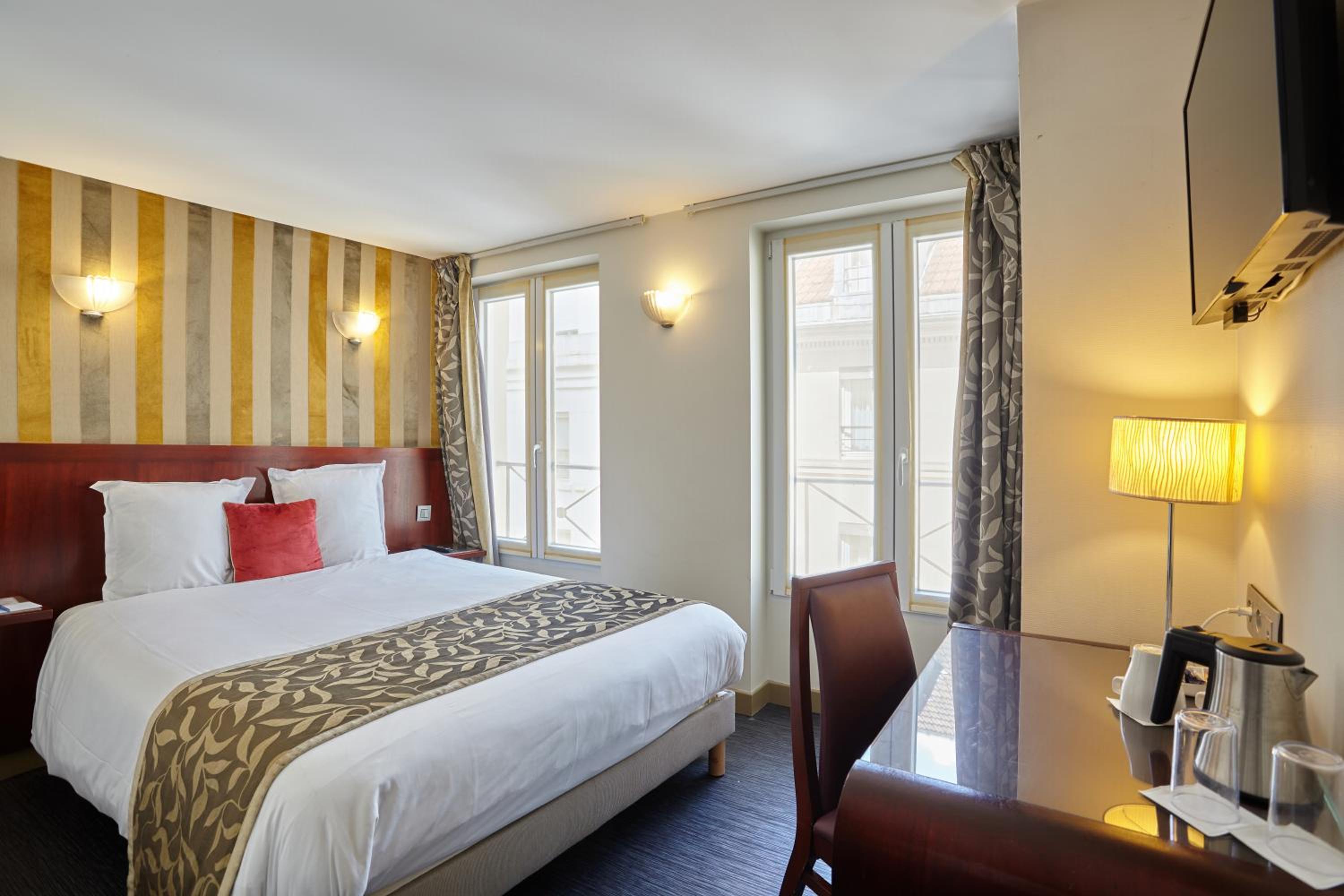 Classic Double Room