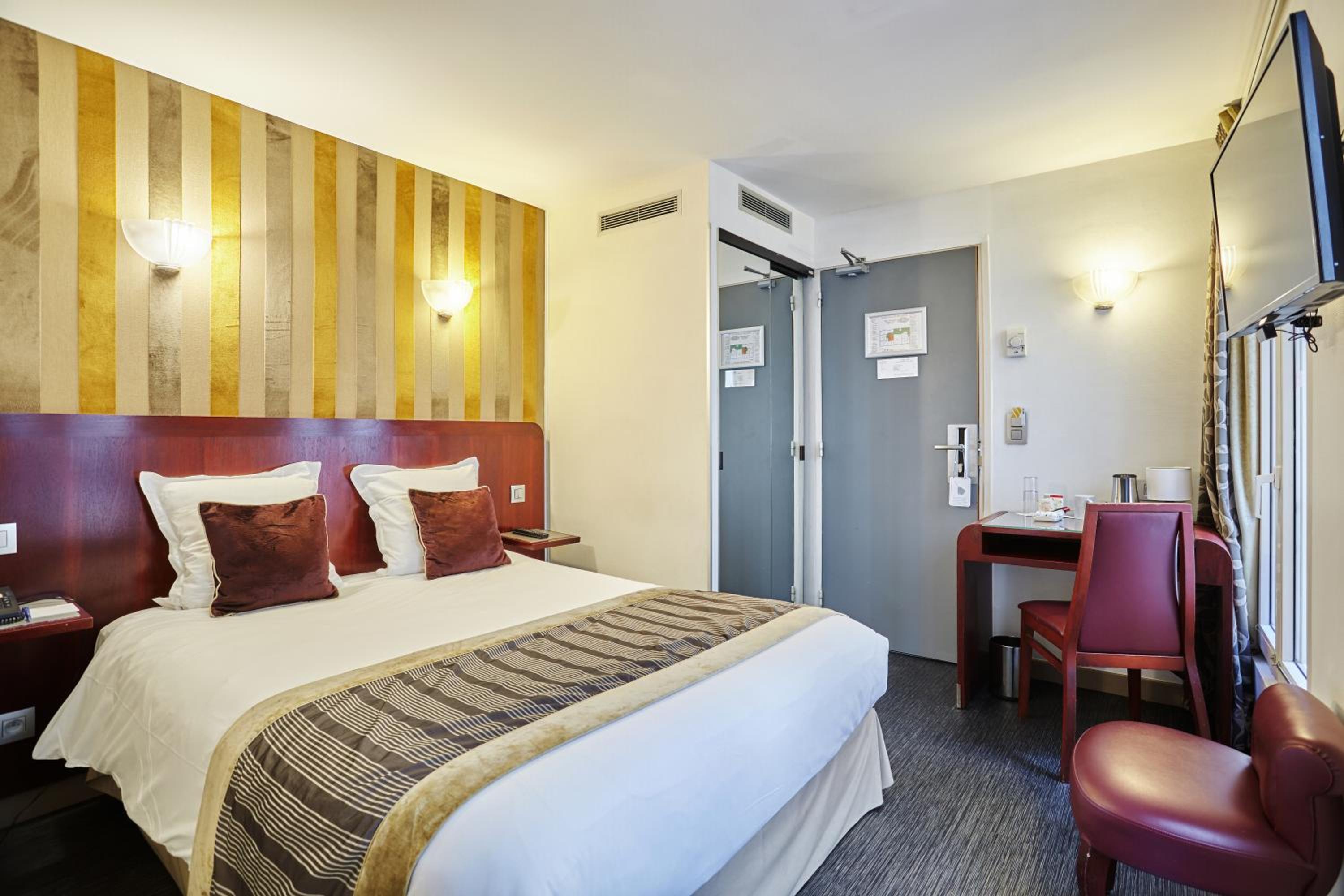 Classic Double Room