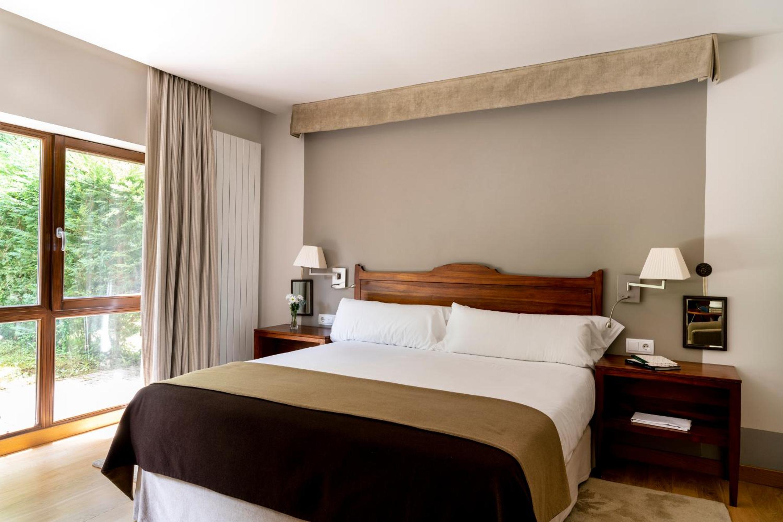 Standard Room - Photo 1
