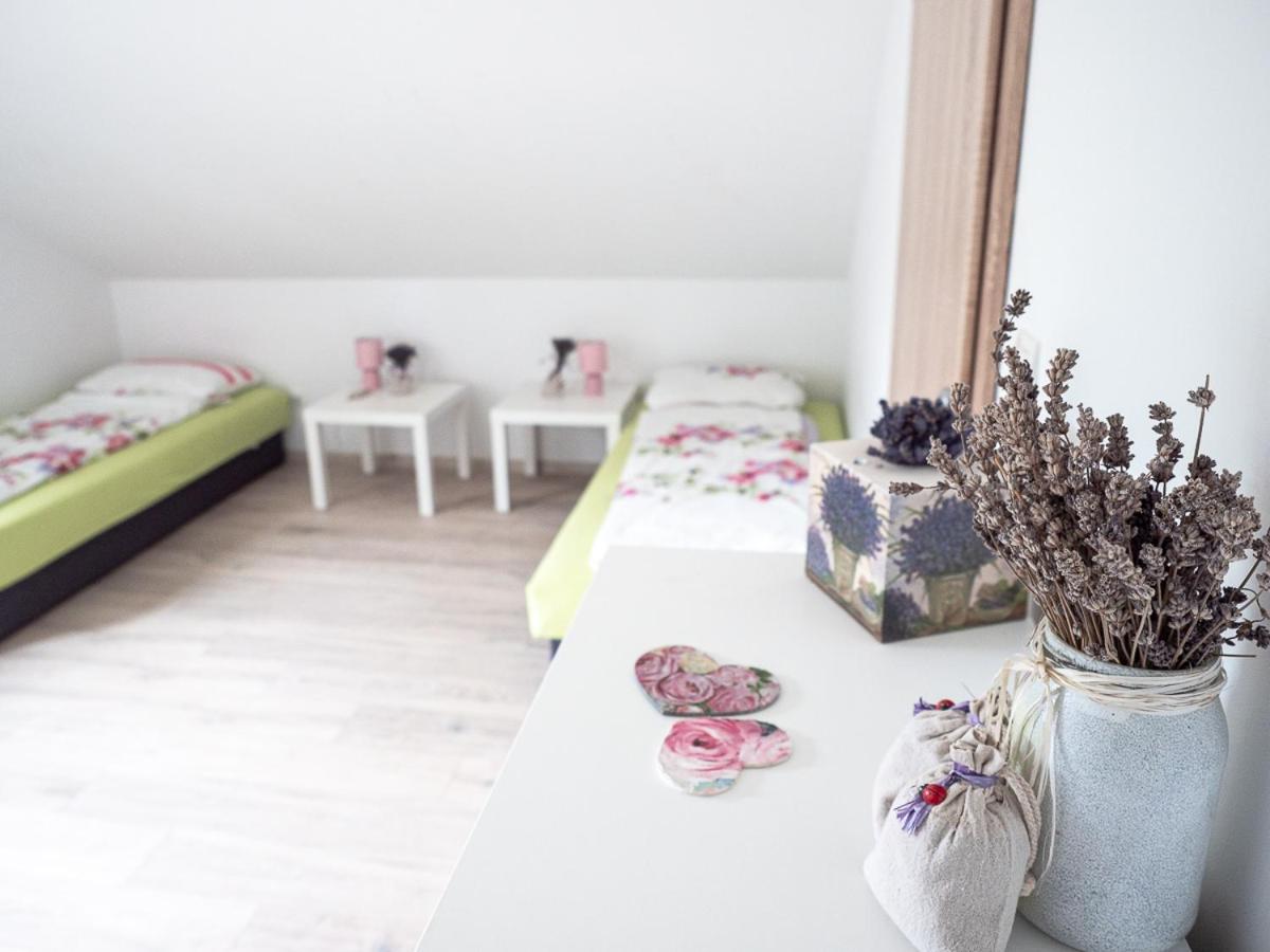 Triple Room with Bathroom photo 1