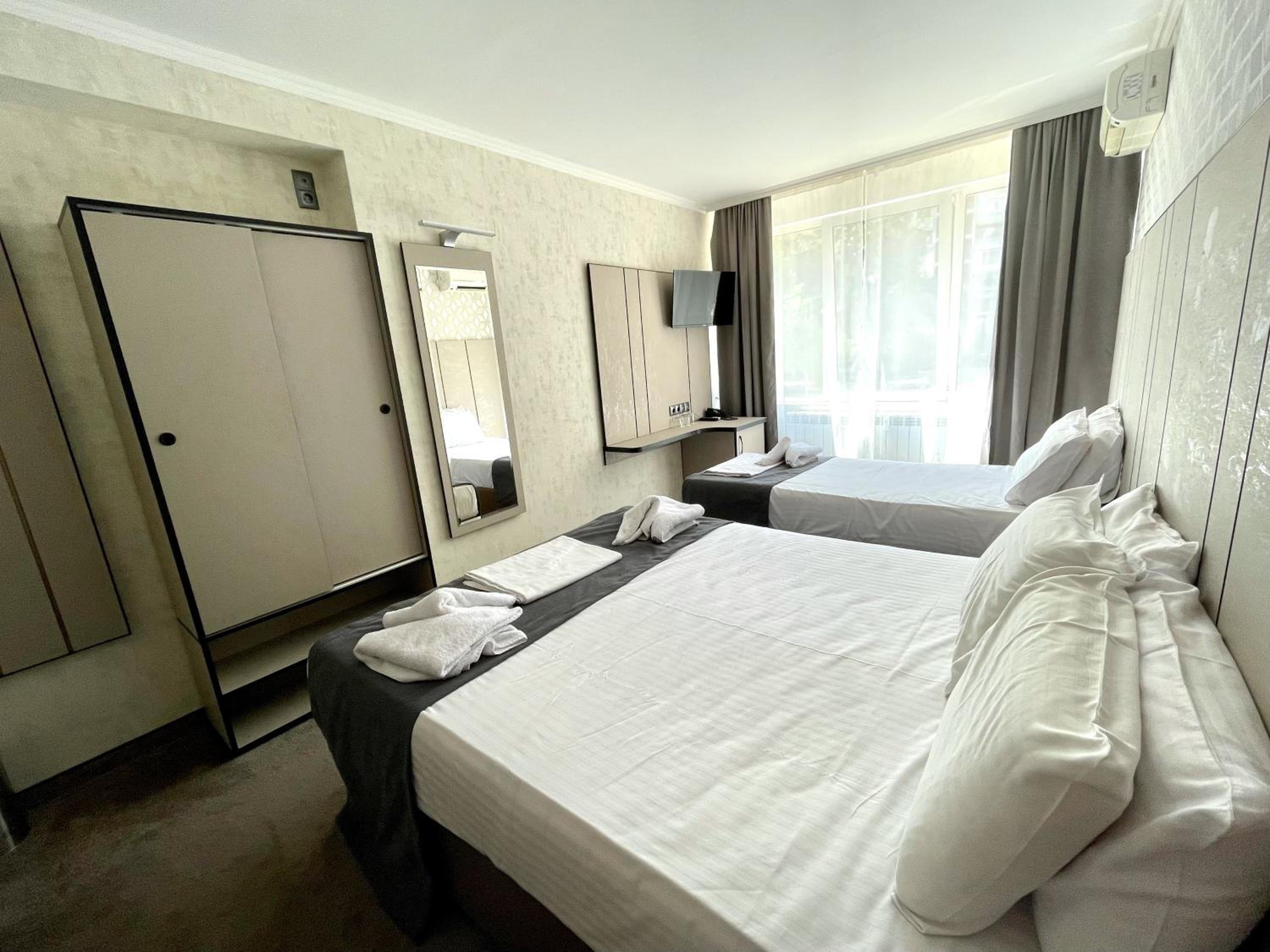 Triple Room photo 1