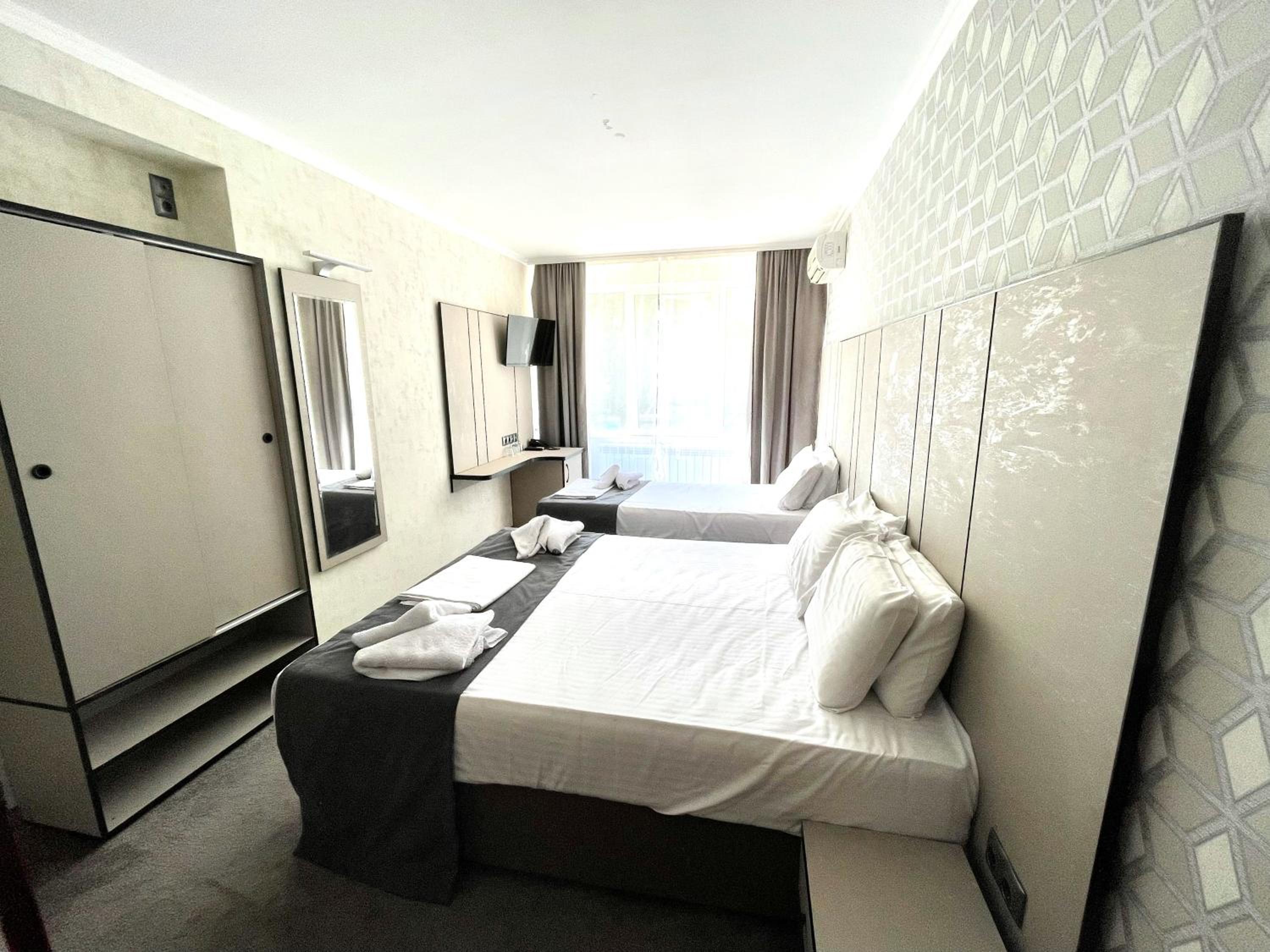 Triple Room photo 3