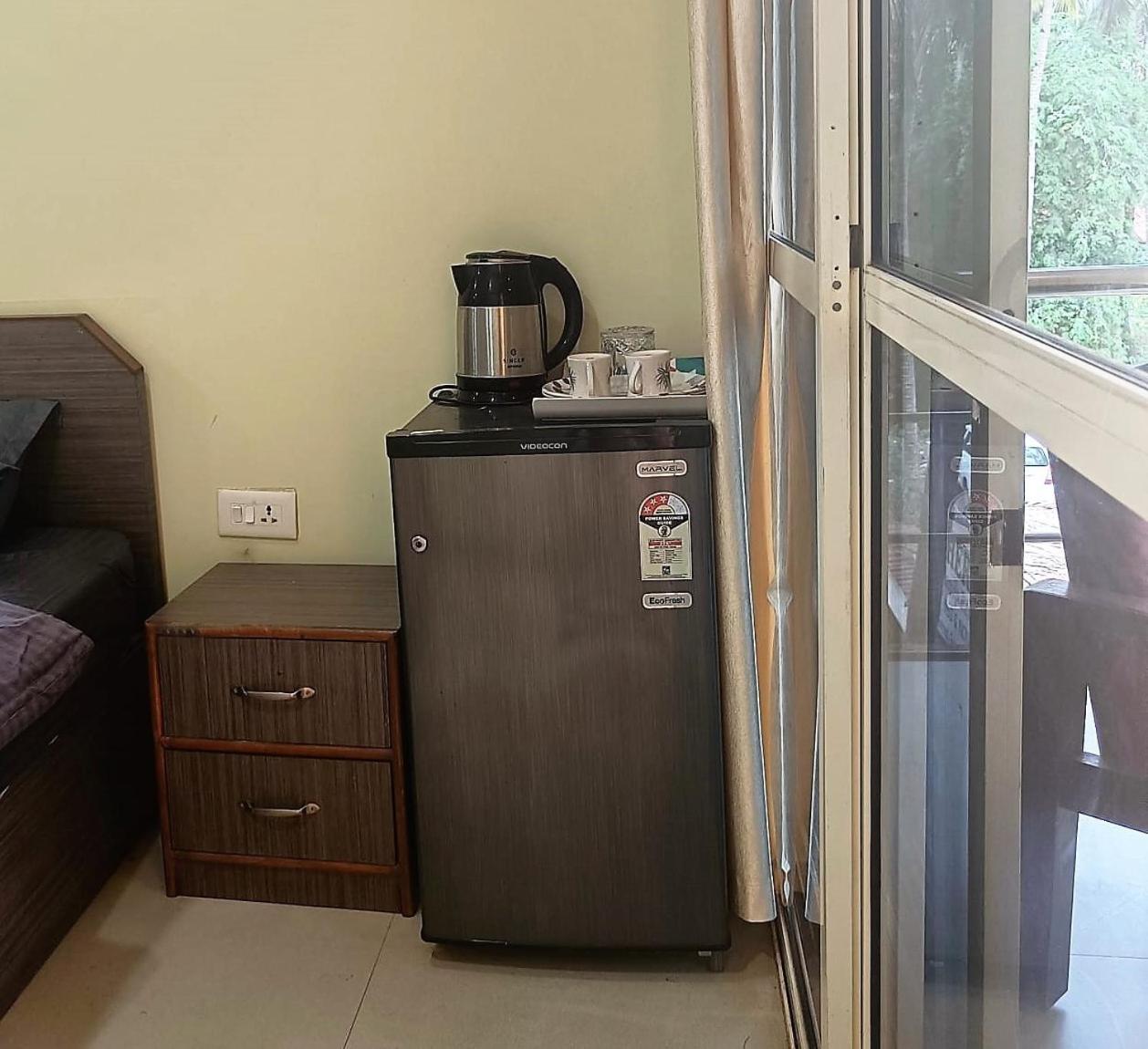 Double Room with Balcony - Photo 4