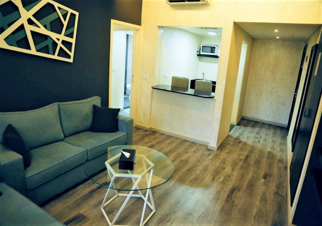 Executive Suite with 2 Balconies photo 2