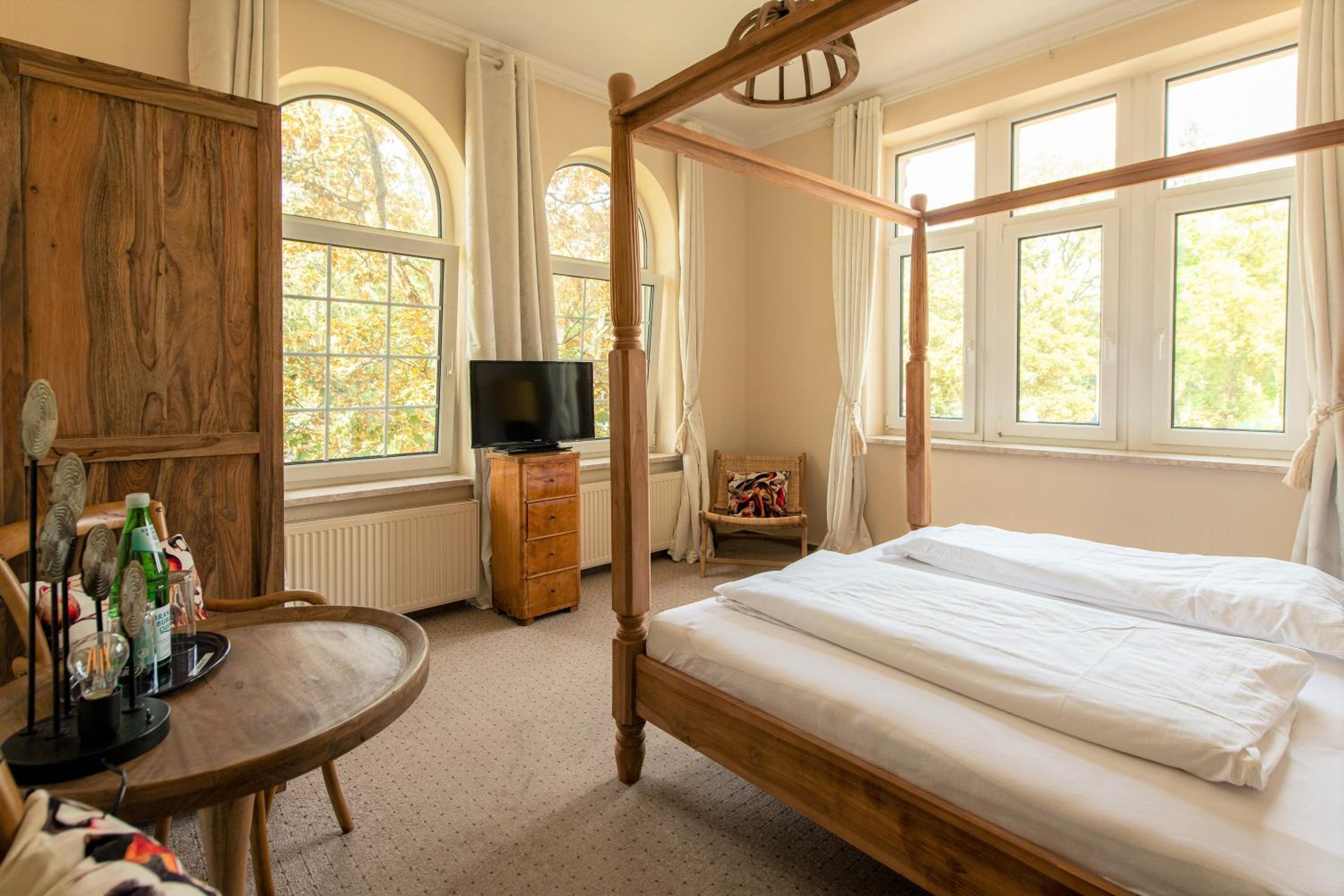 Standard Double Room - Photo 7