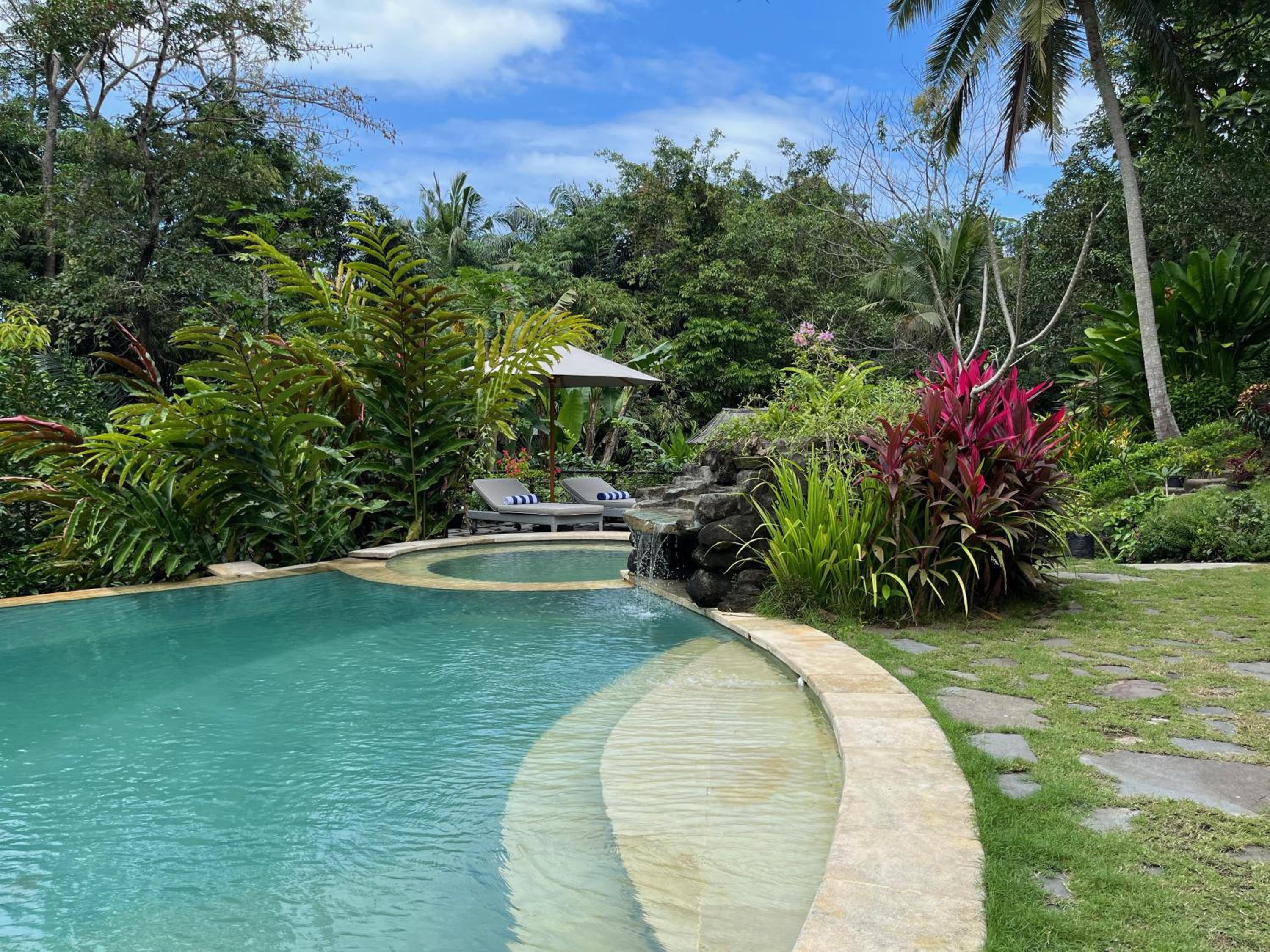 Deluxe Bungalow with Garden View - Photo 2