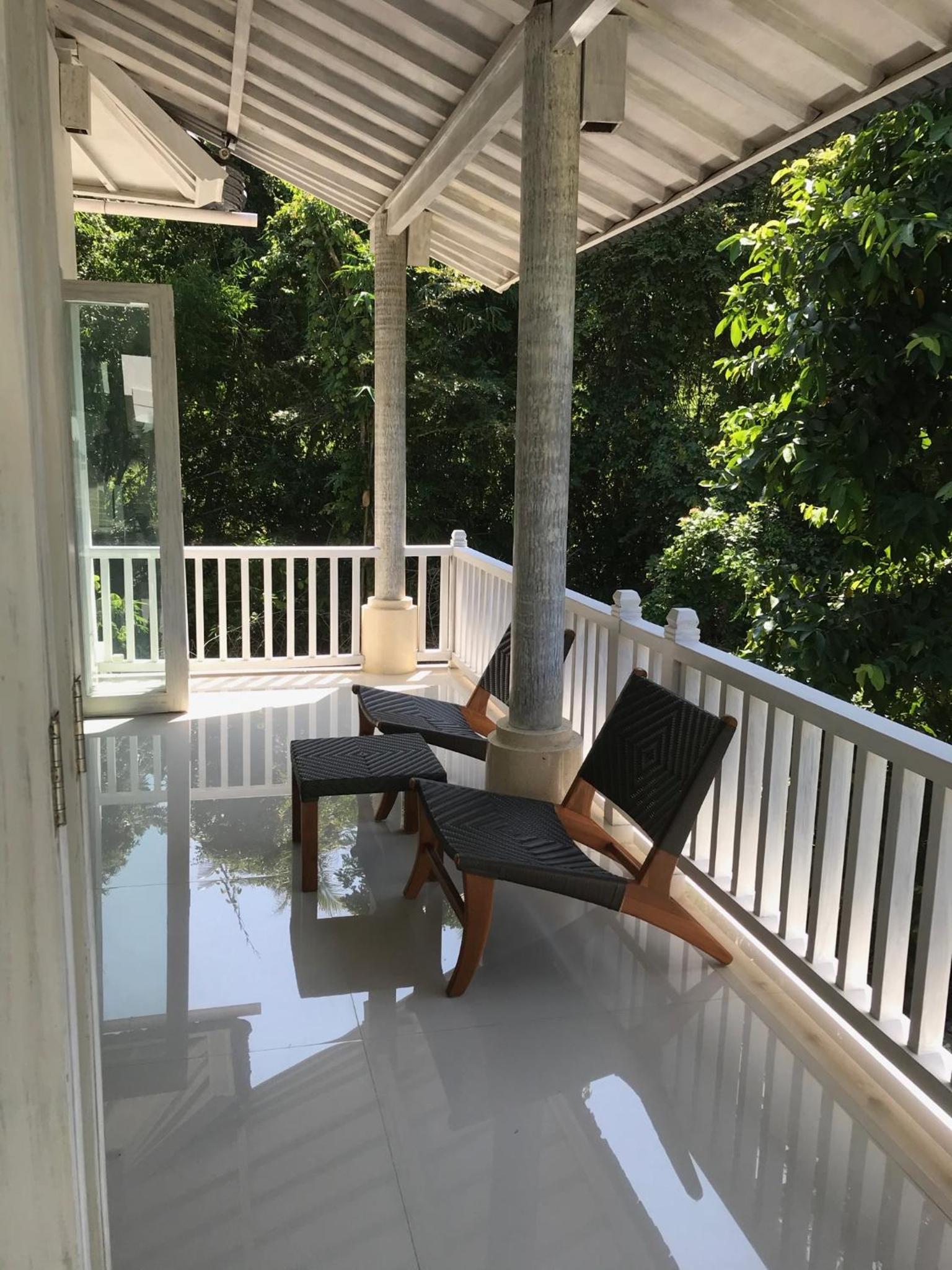 Deluxe Bungalow with Garden View - Photo 6