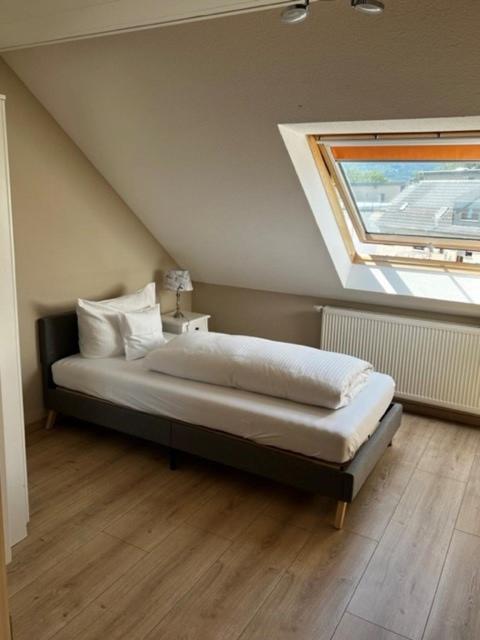 Maisonette Twin Room With 2 Single Beds - Photo 1