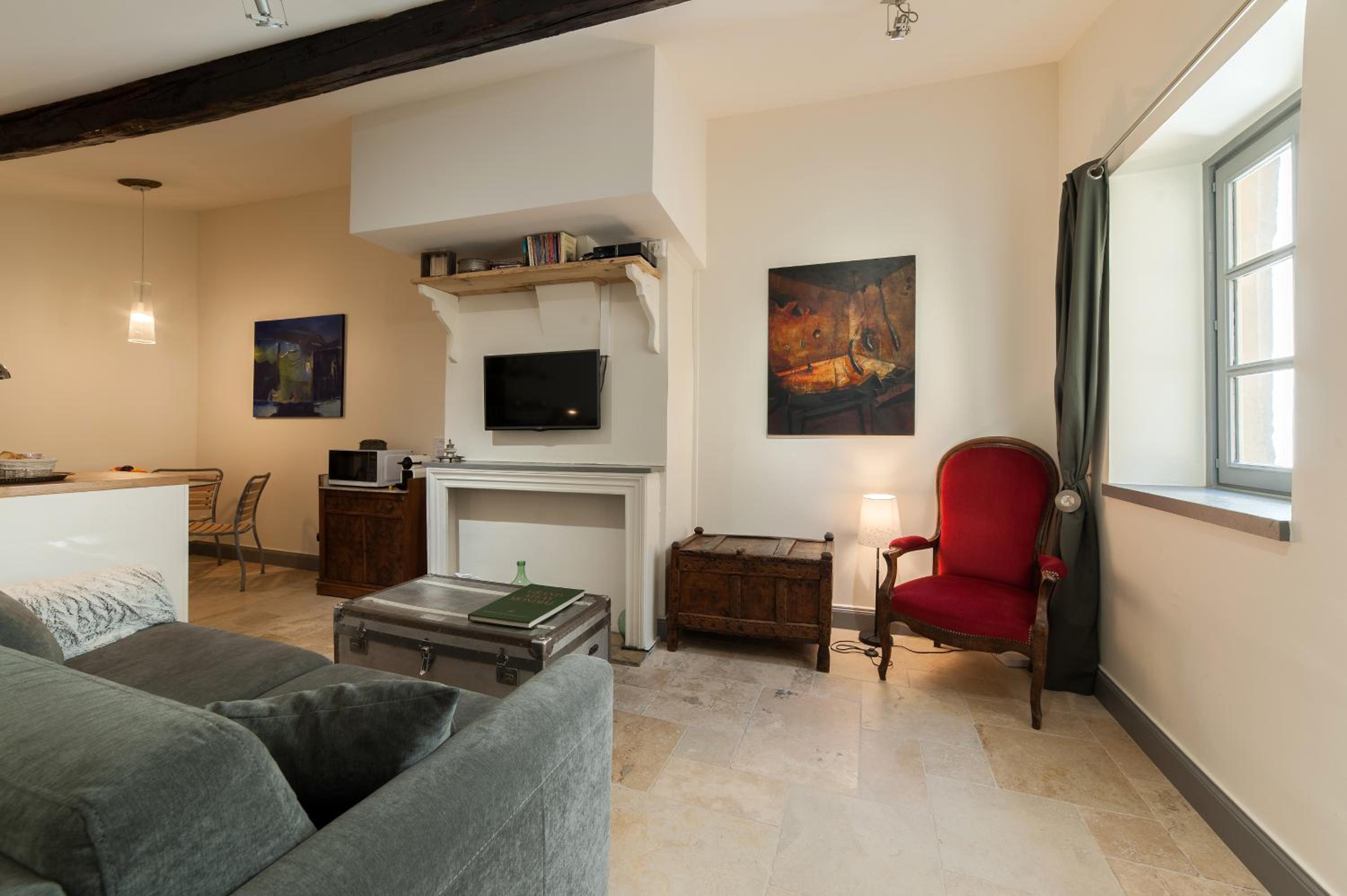 Family Suite (L'IRIS) photo 2