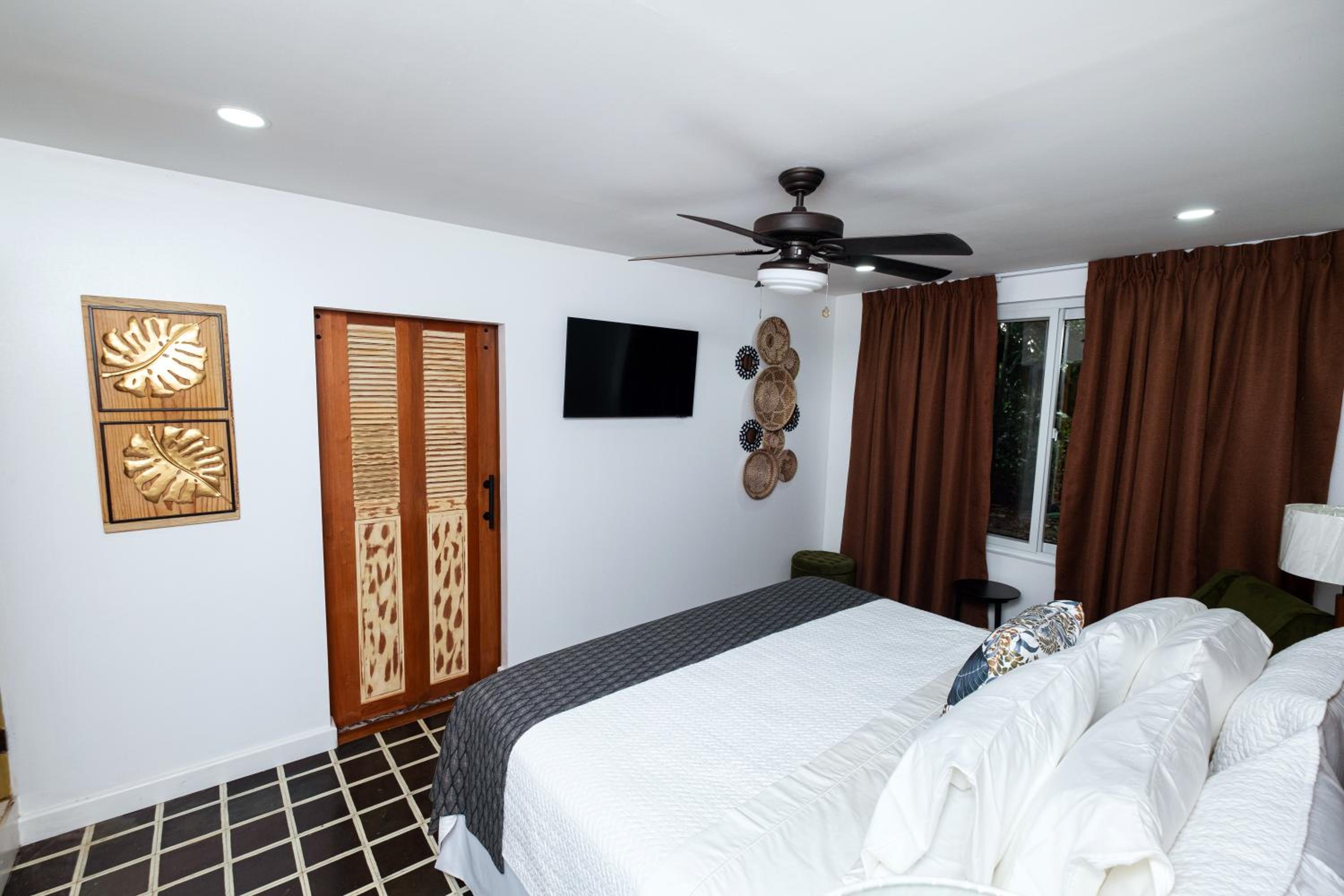 King Room with Garden View photo 3