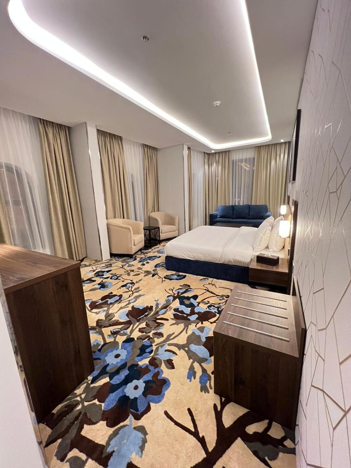 King Room with Balcony