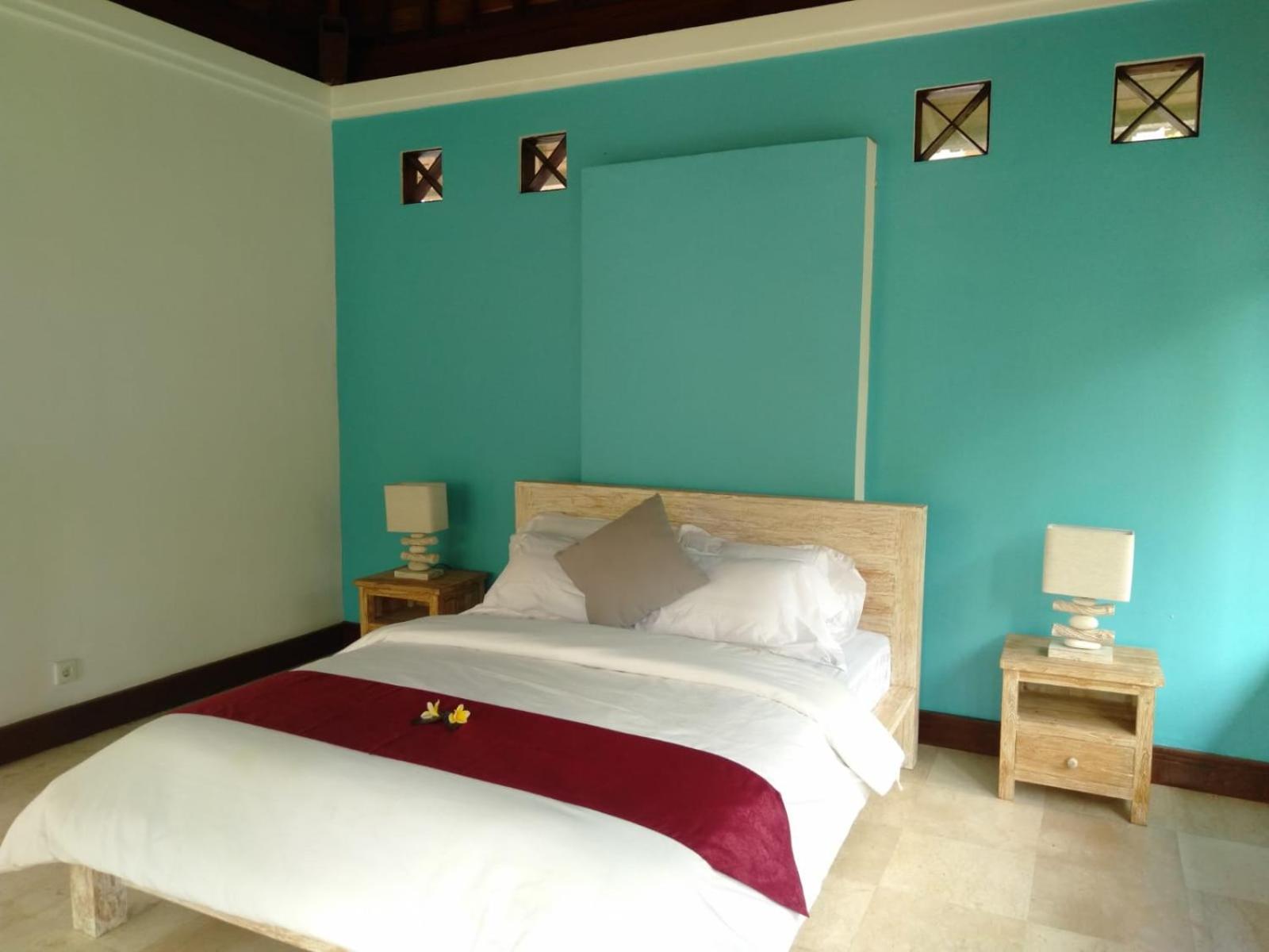 Deluxe Double Room with Bath - Photo 27