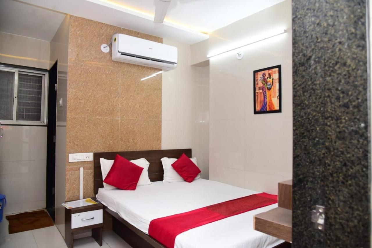 Deluxe Room - Photo 1