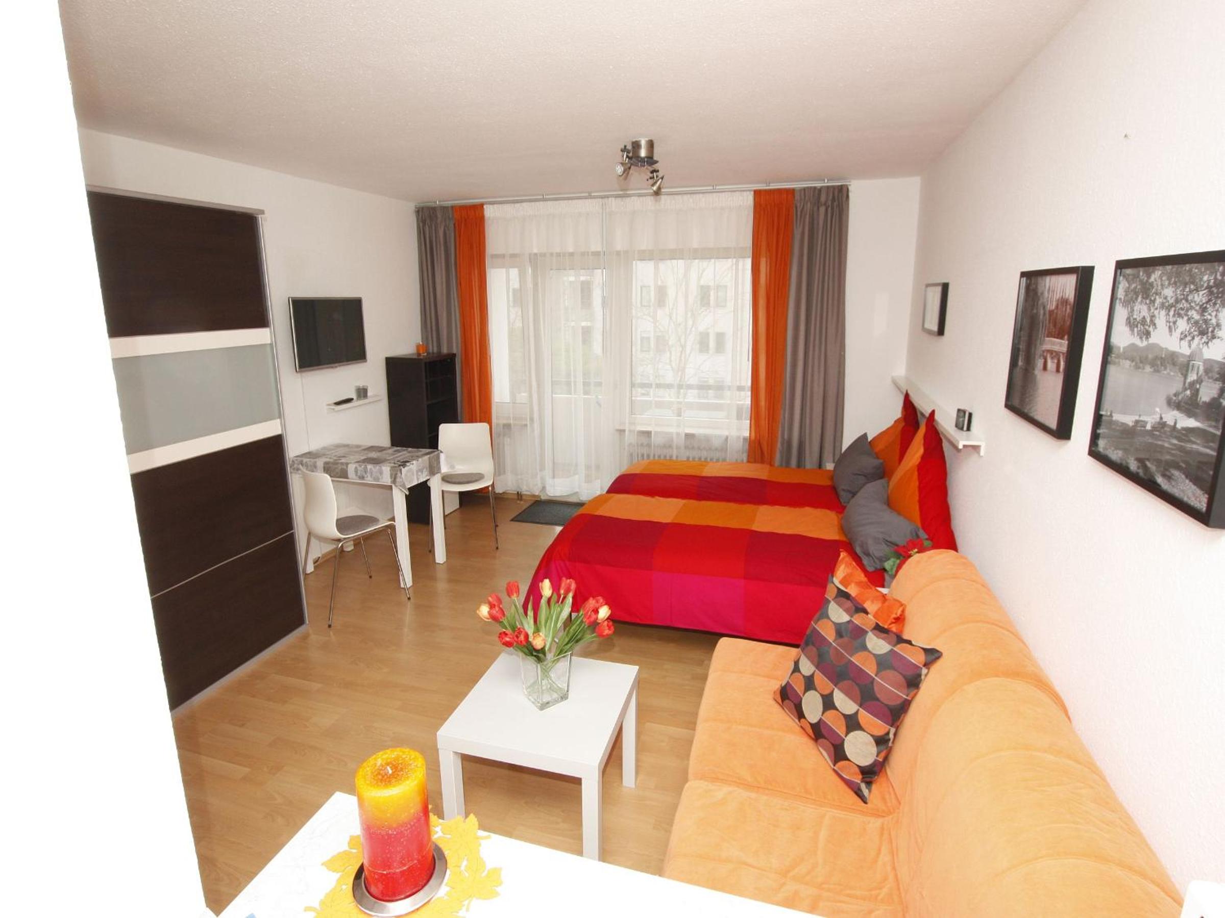Studio with Sofa Bed photo 3