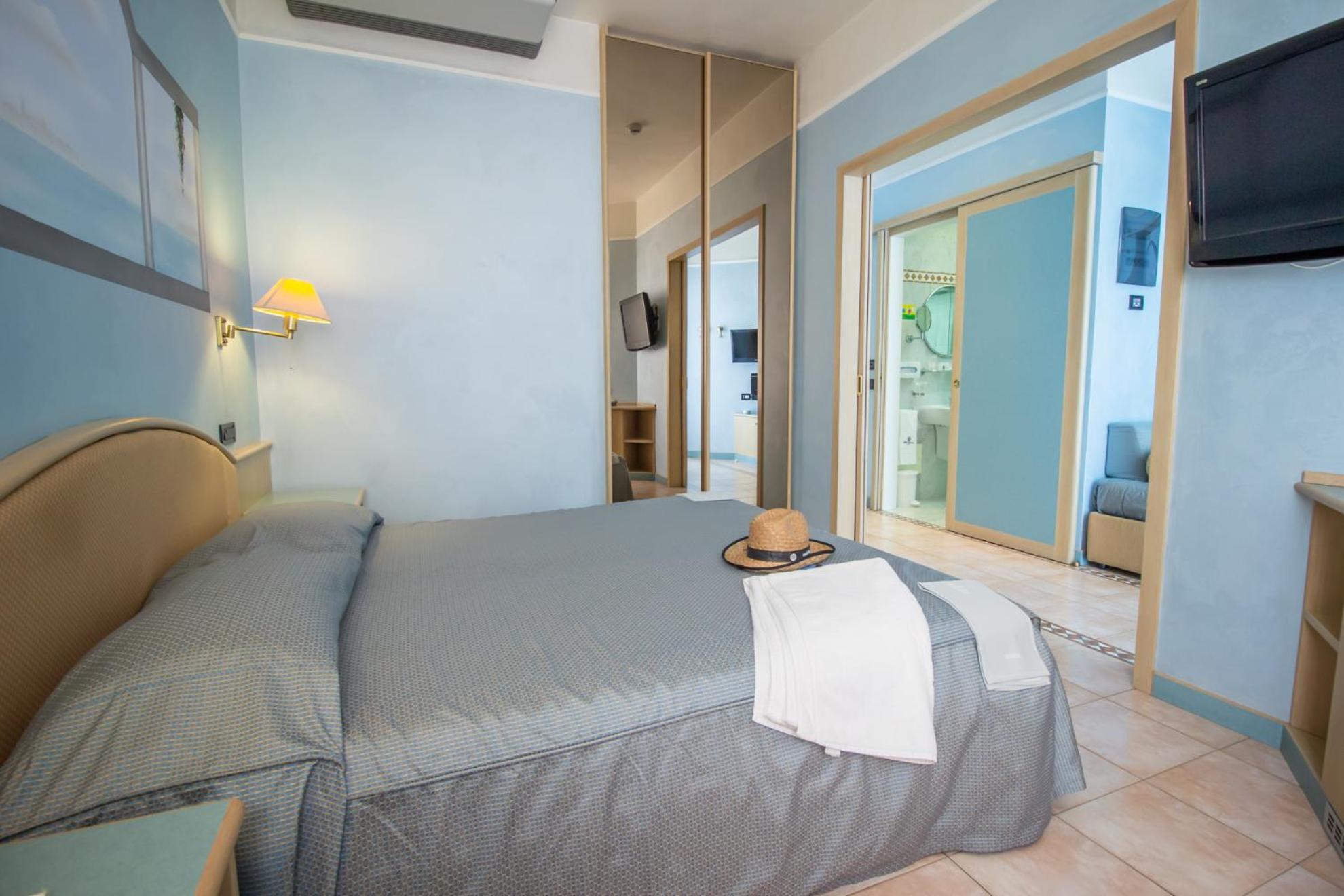 Junior Suite - Photo 3