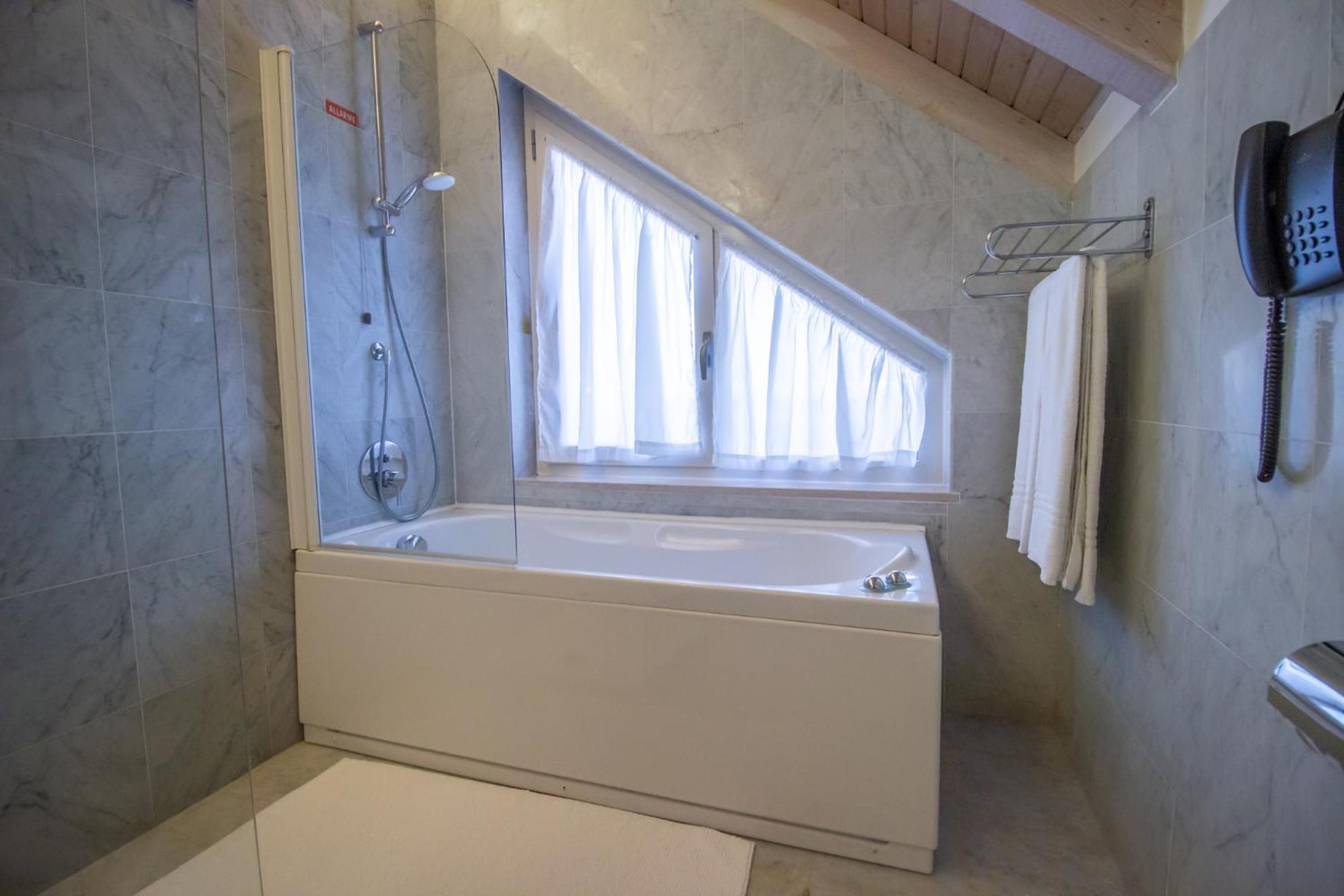 Suite photo 3