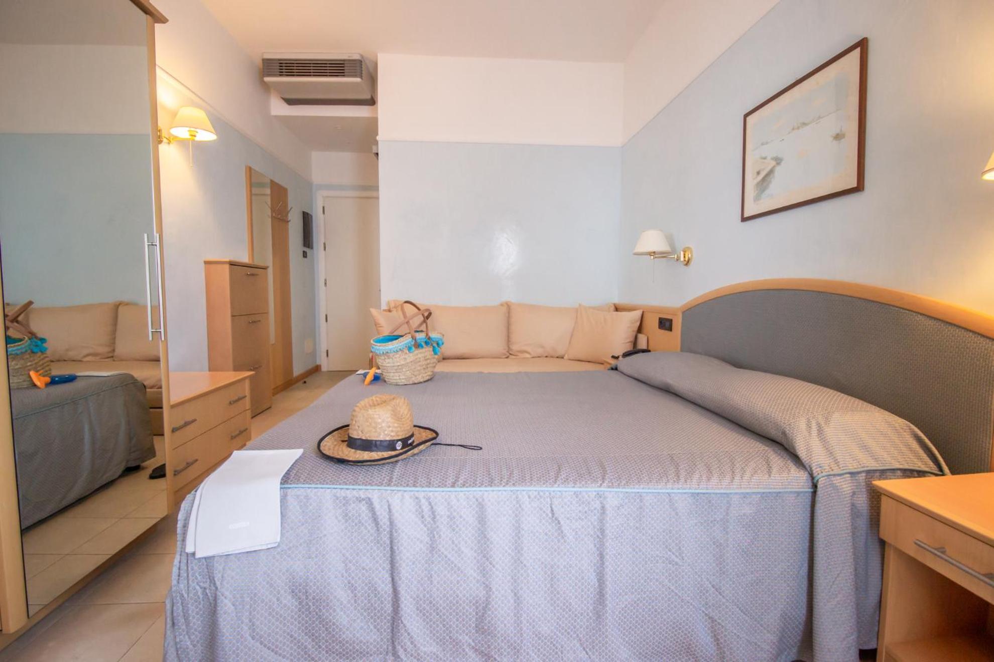 Superior Double Room - Photo 4