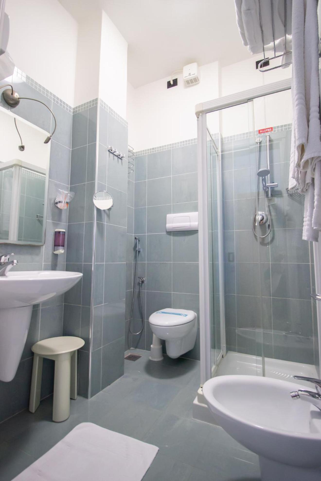 Superior Double Room - Photo 3