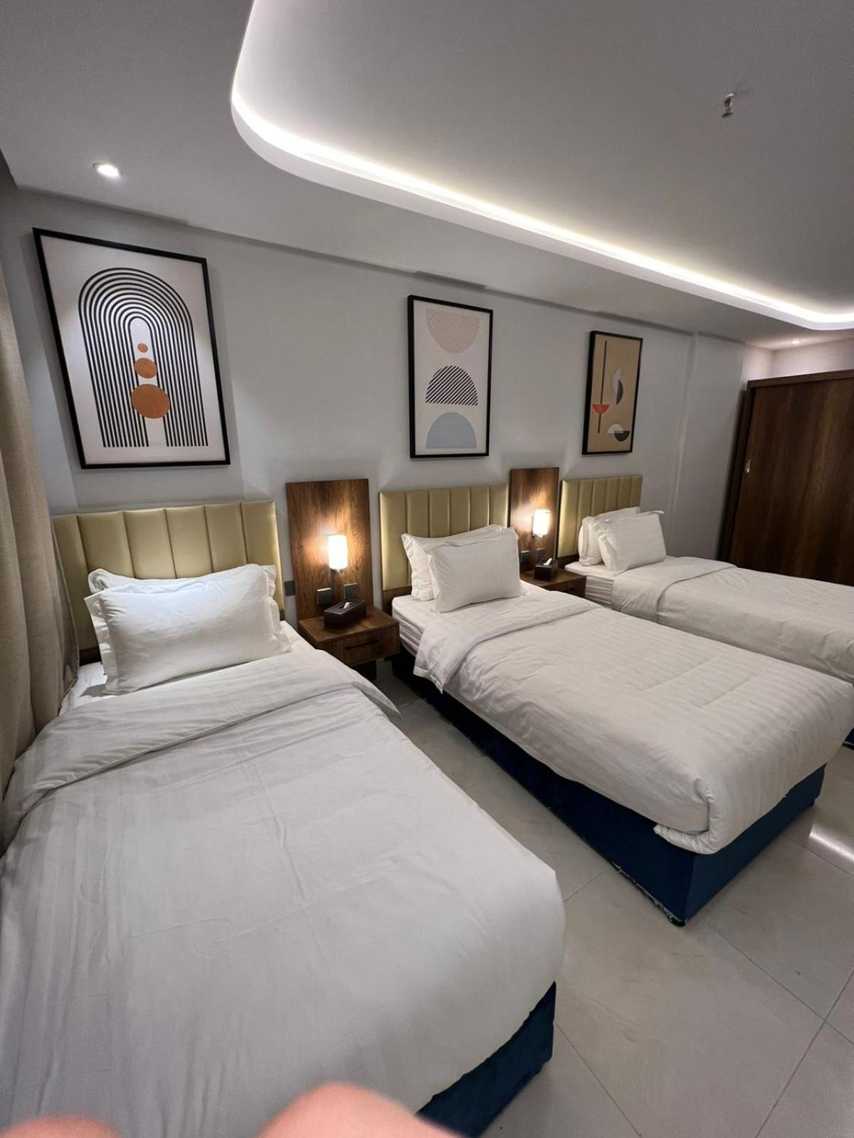 Economy Triple Room