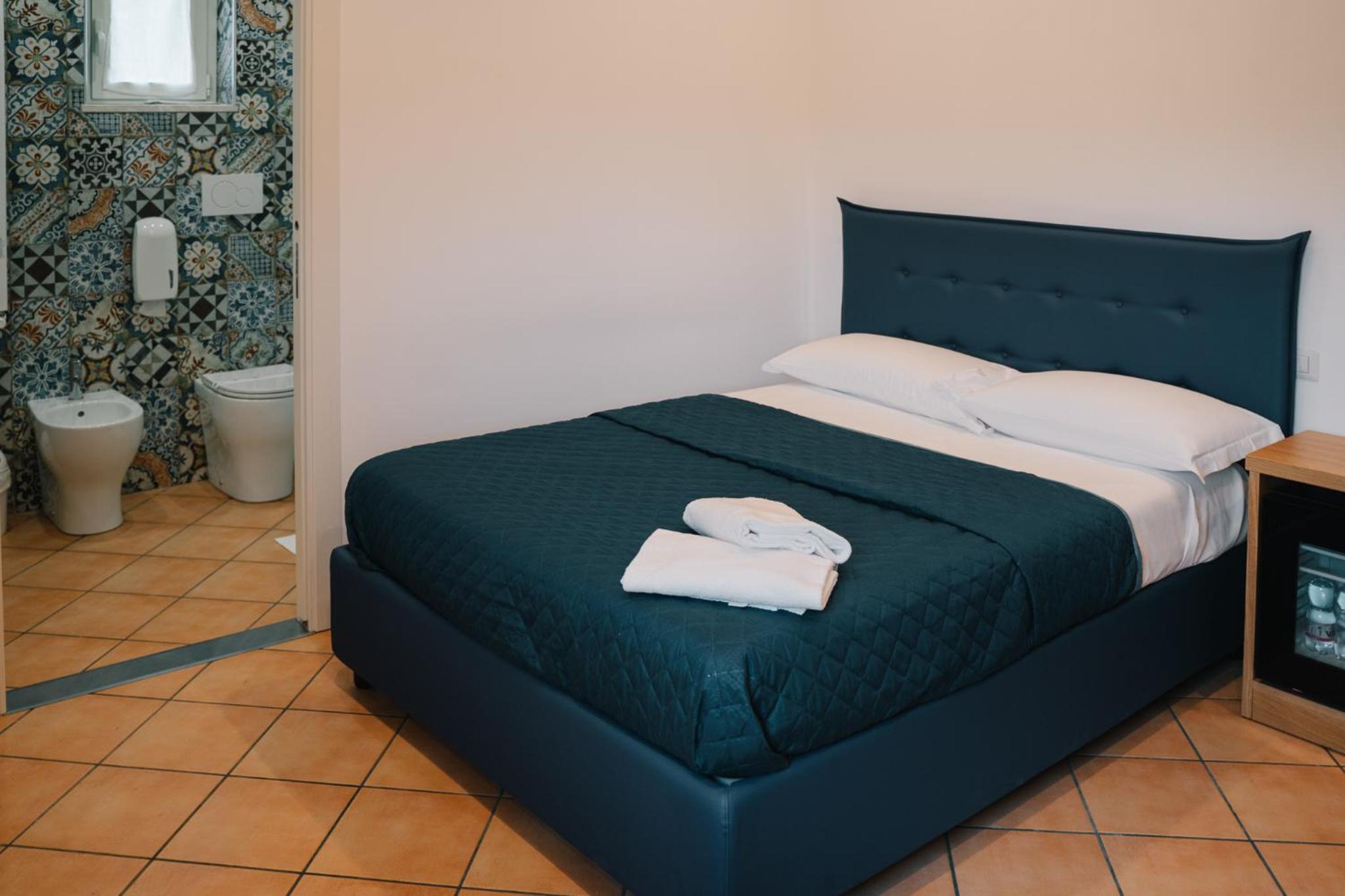 Basic Double Room