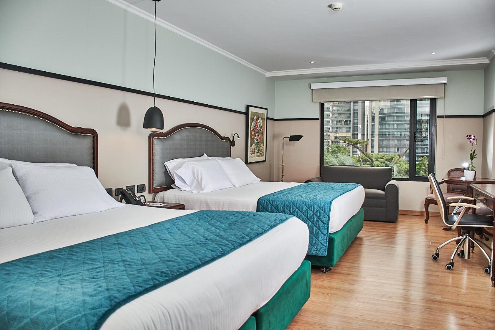Double Room with Two Double Beds photo 2