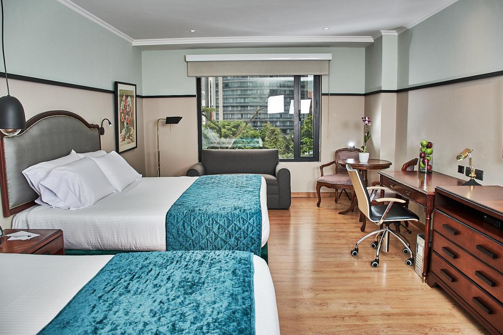 Double Room with Two Double Beds photo 1