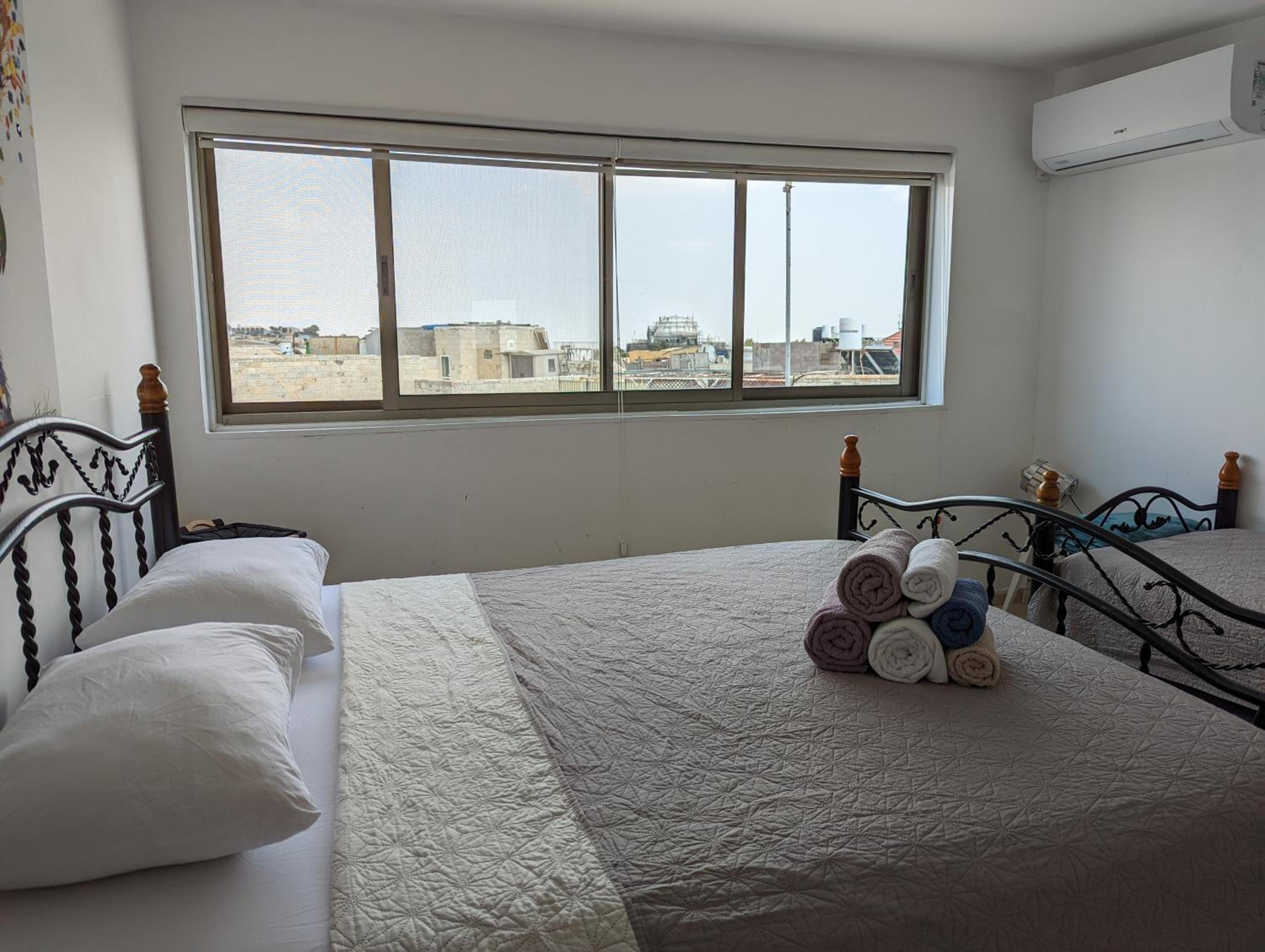 Triple Room with Bathroom photo 2